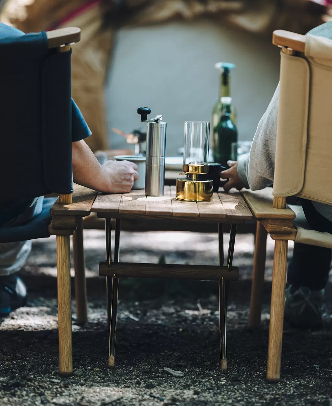 Oak Roll Table