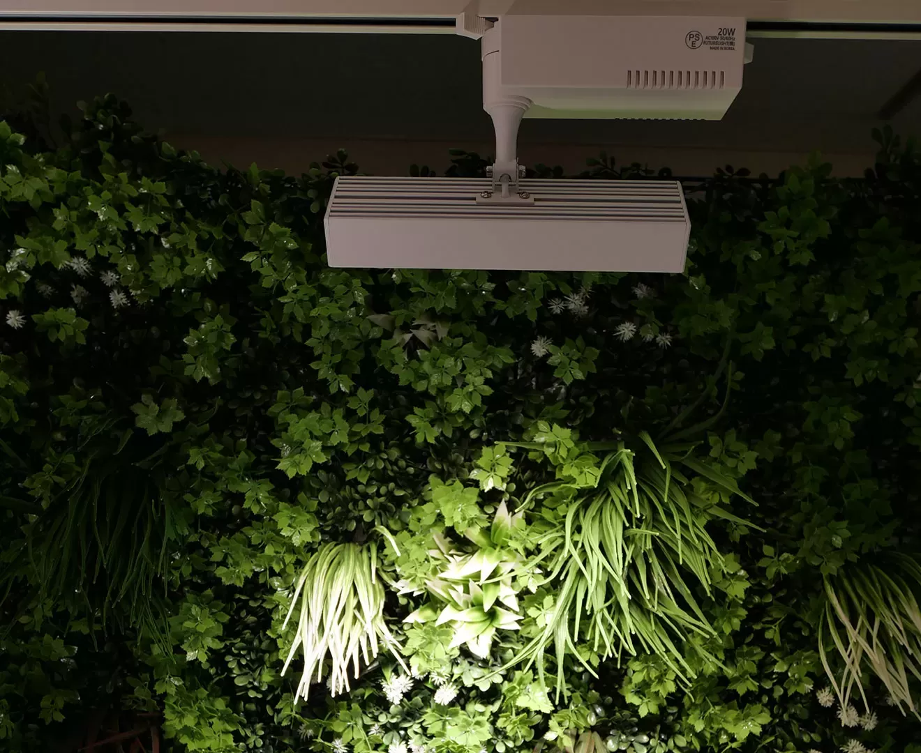 003392 LED SPOT LIGHT for PLANTS 30W
