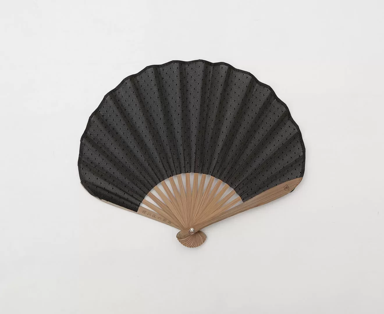 ヴェール素材のふわり扇子