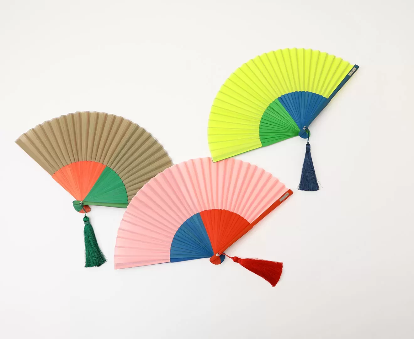 マルチカラー扇子