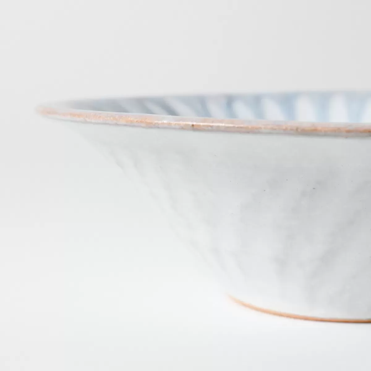【美濃焼】正陶苑 花-勿忘草色（わすれなぐさ）中鉢　ブルー　Φ18cm