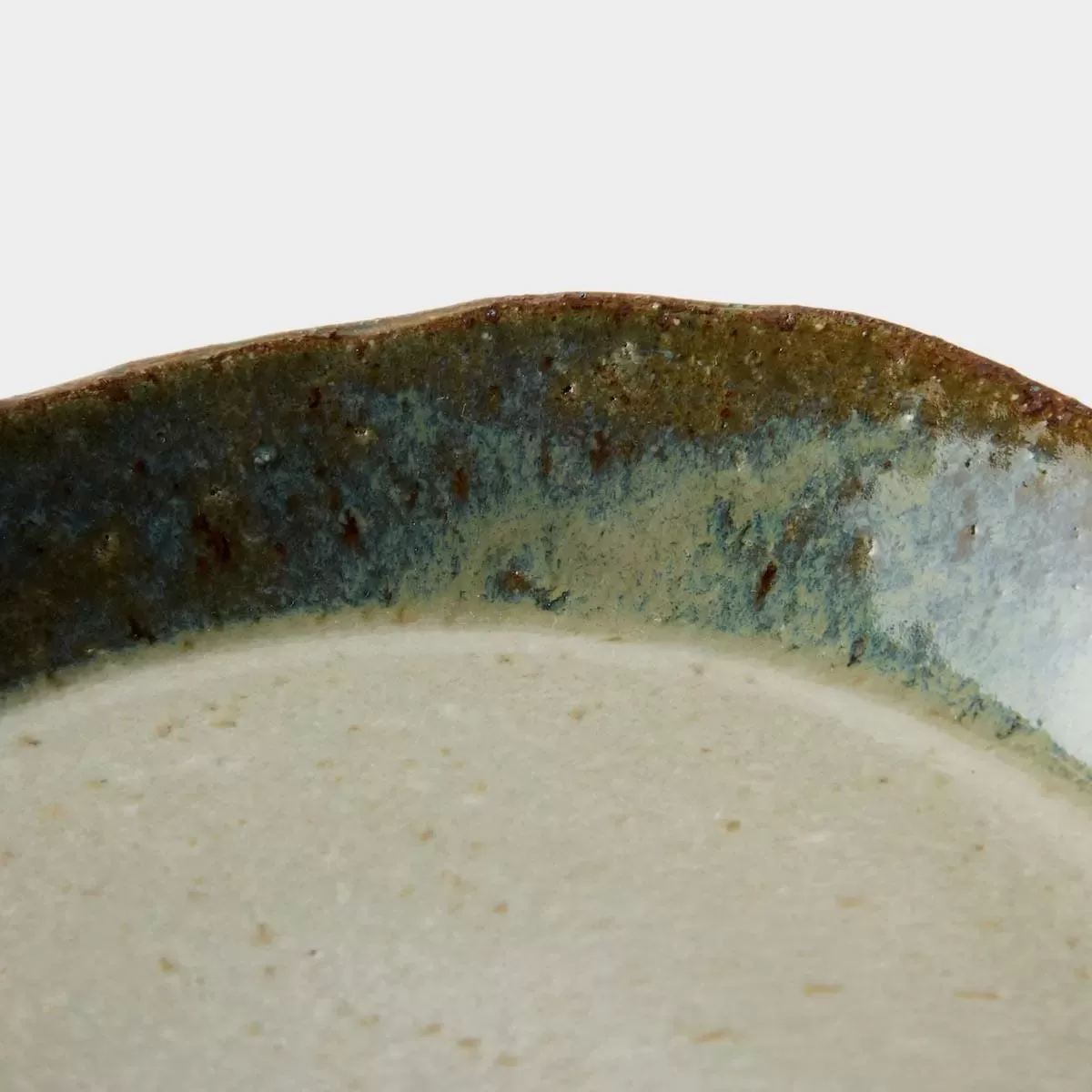 【信楽焼】信楽四季彩陶 －冬至　平皿　寒雲雀（ふゆひばり） φ18.8cm