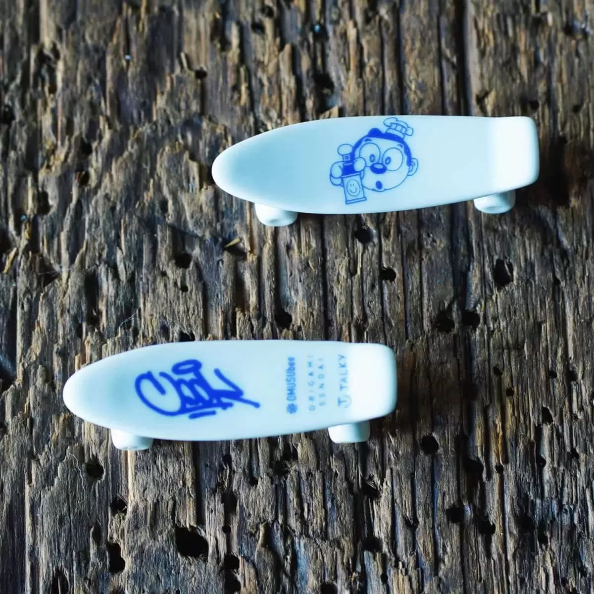 【波佐見焼】COOK×TALKY×ORIGAMI SENDAI ×OMUSUbee スケボー箸置きセット ホワイト