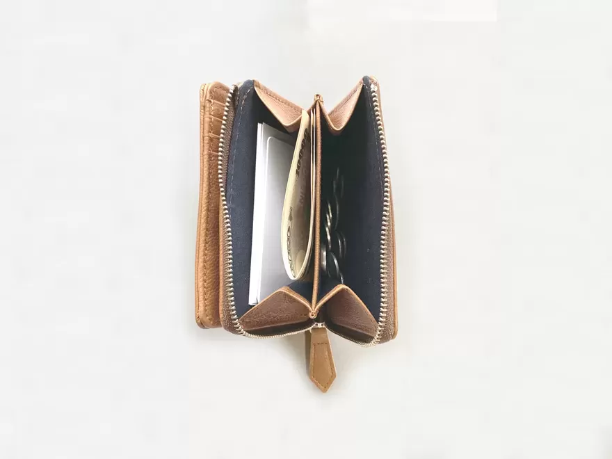 Book Middle Wallet