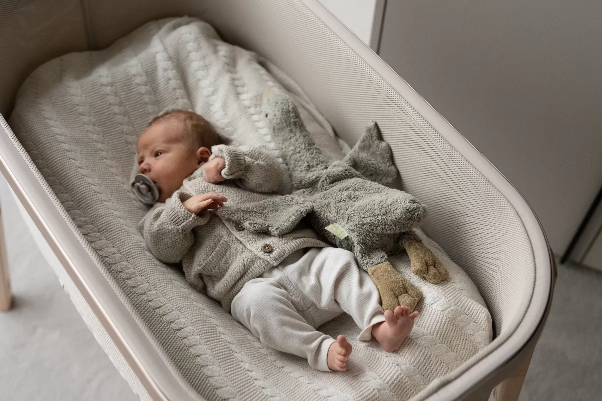 Cuddly Animal Goose small / grey