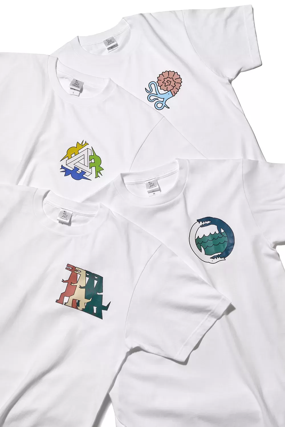 ダイナソーグラフィックプリントTシャツ