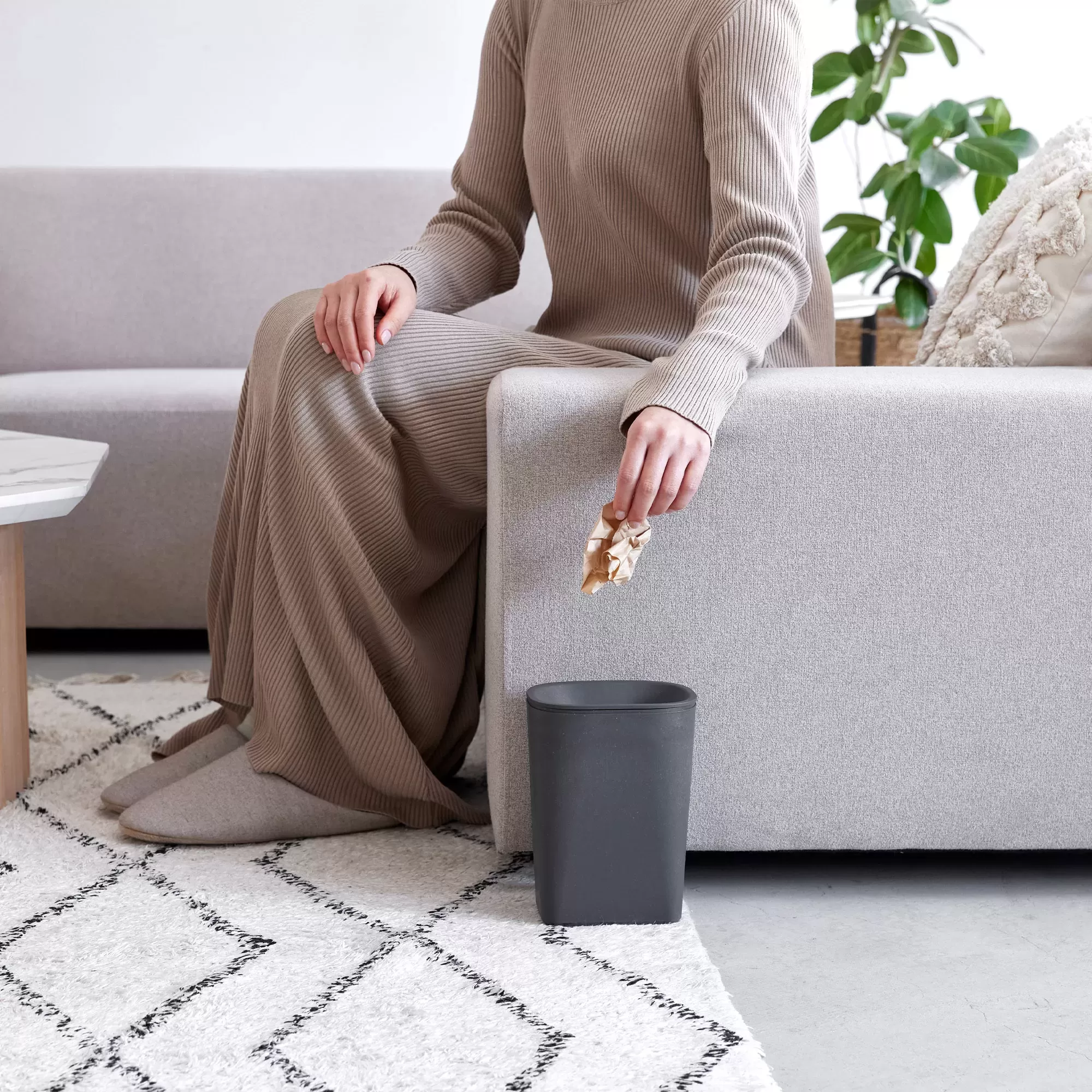 ゴミ箱　フック付き