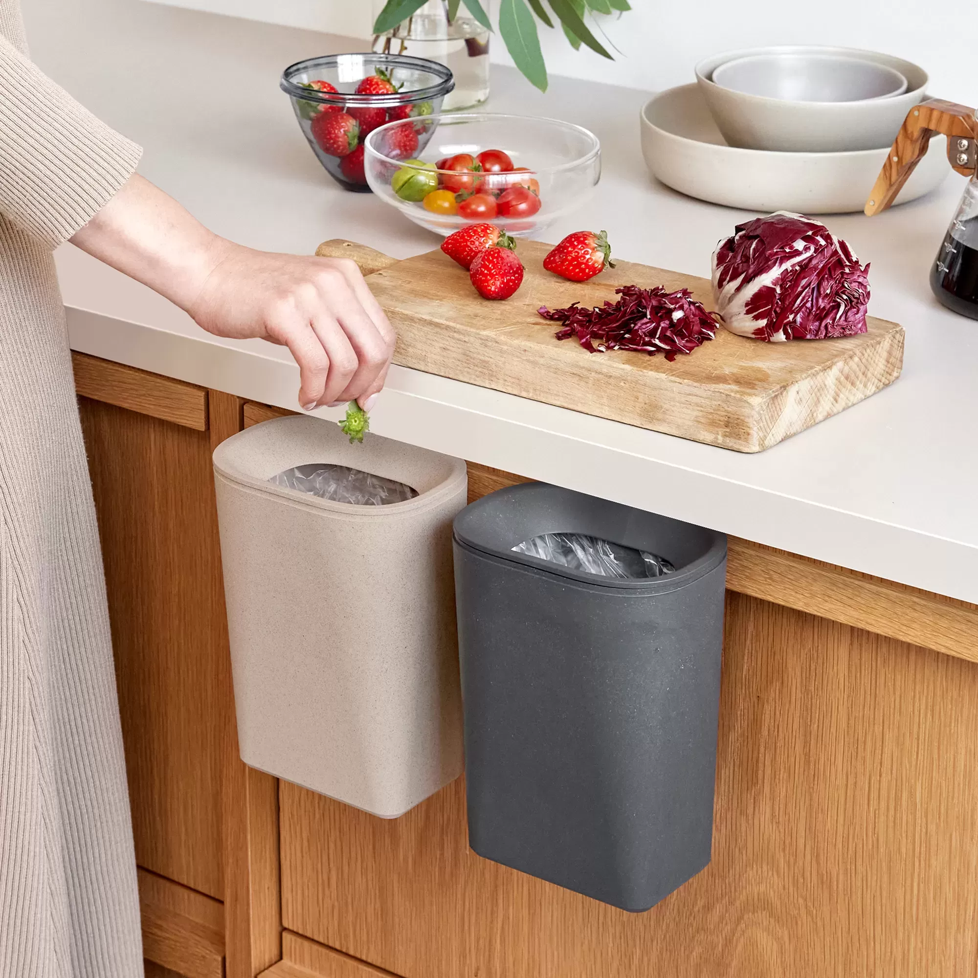 ゴミ箱　フック付き