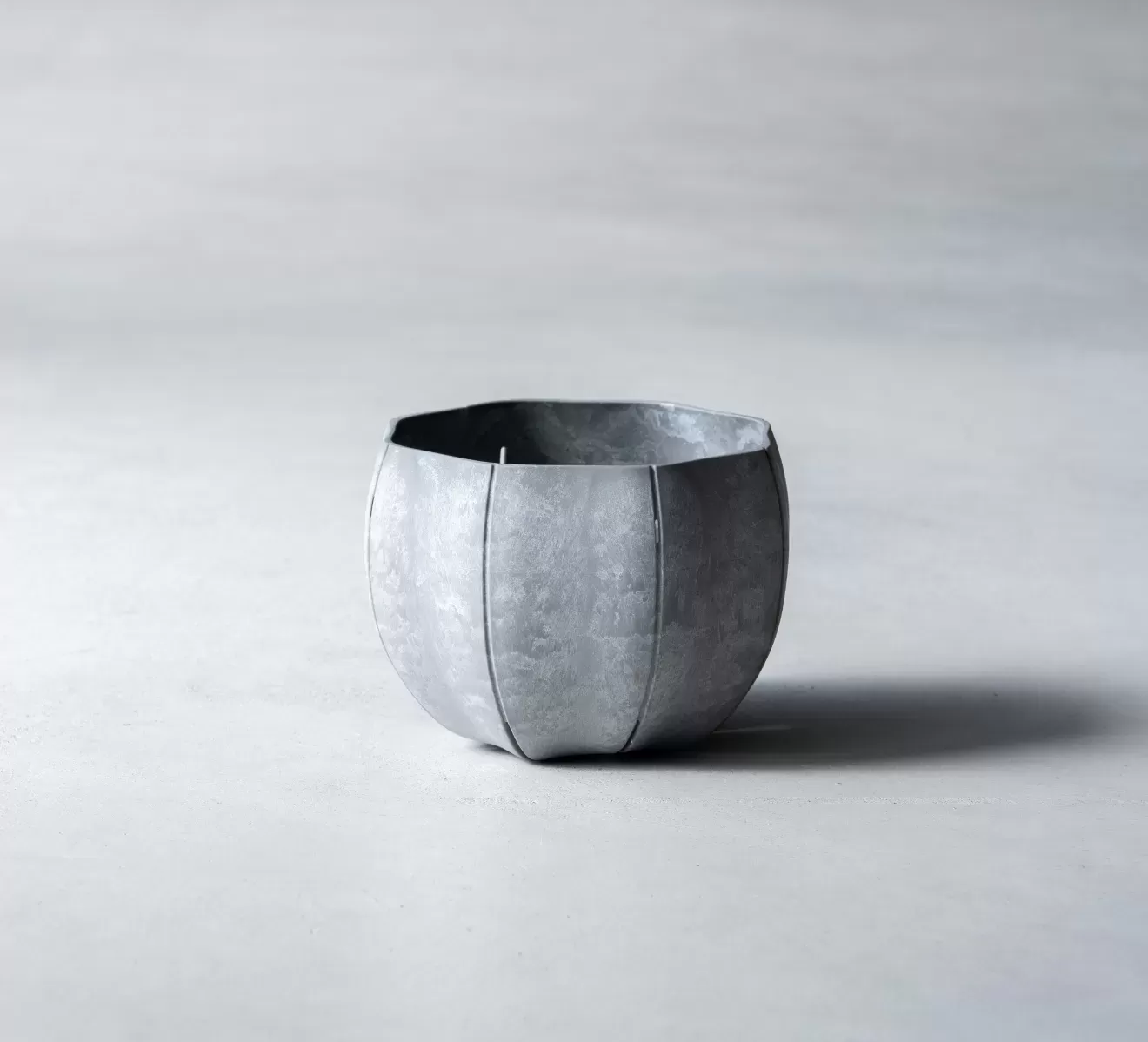 ローリーポット丸　M　GY