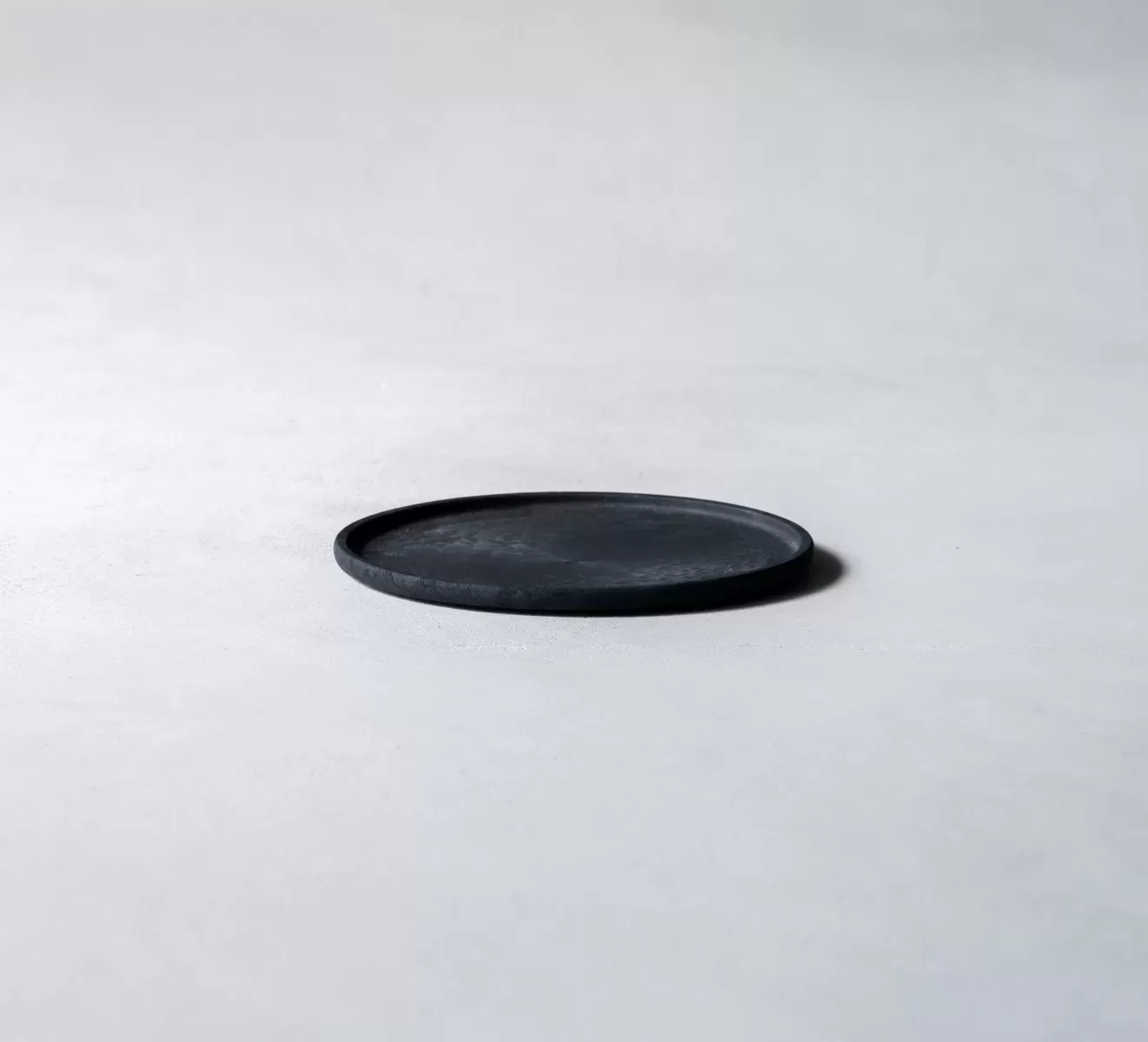 Sen　プレート丸　L　BK