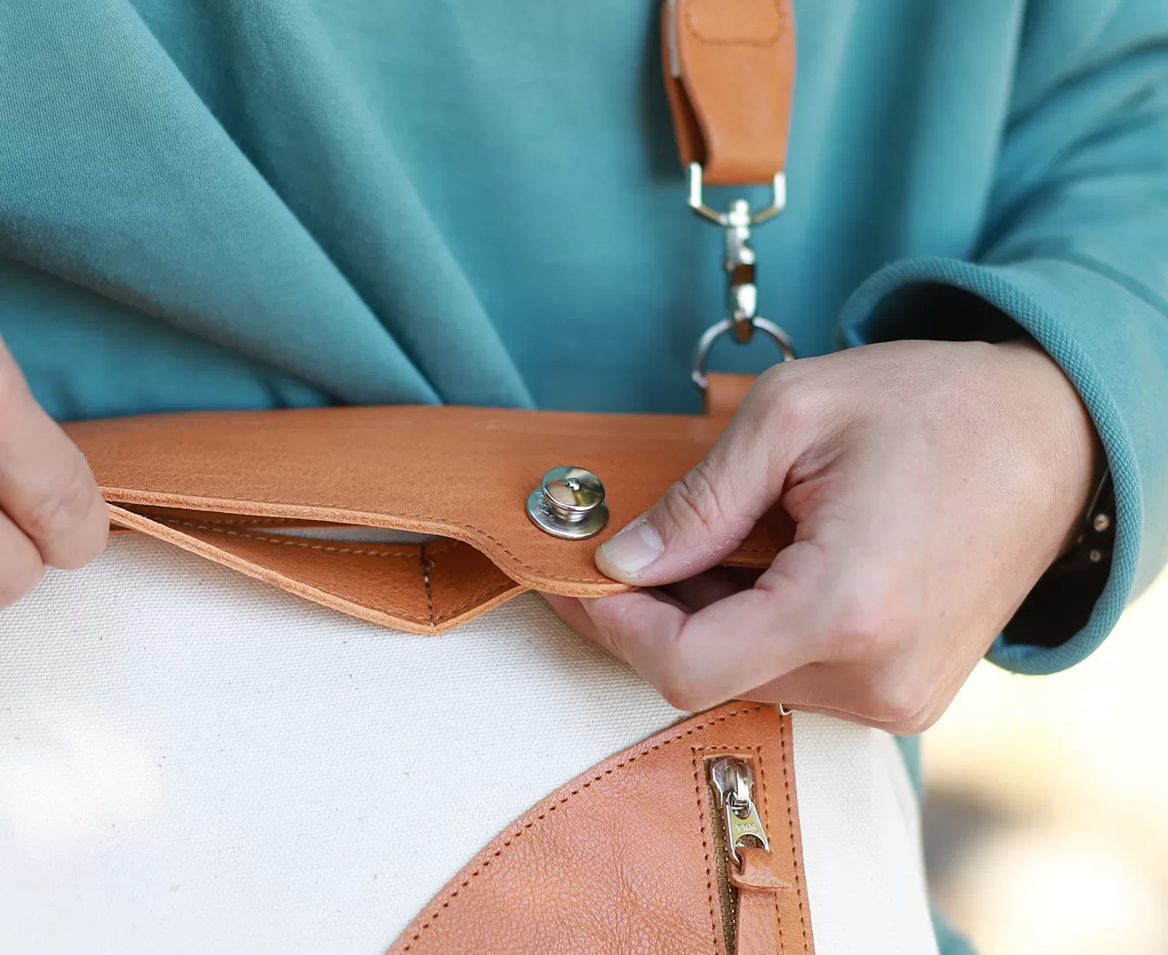 メッセンジャーポストマン 帆布×牛革 ショルダーバッグ