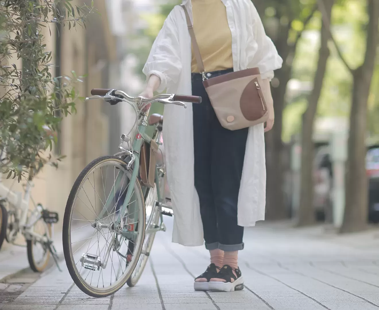 DUOサコッシュ 帆布×牛革 サコッシュ