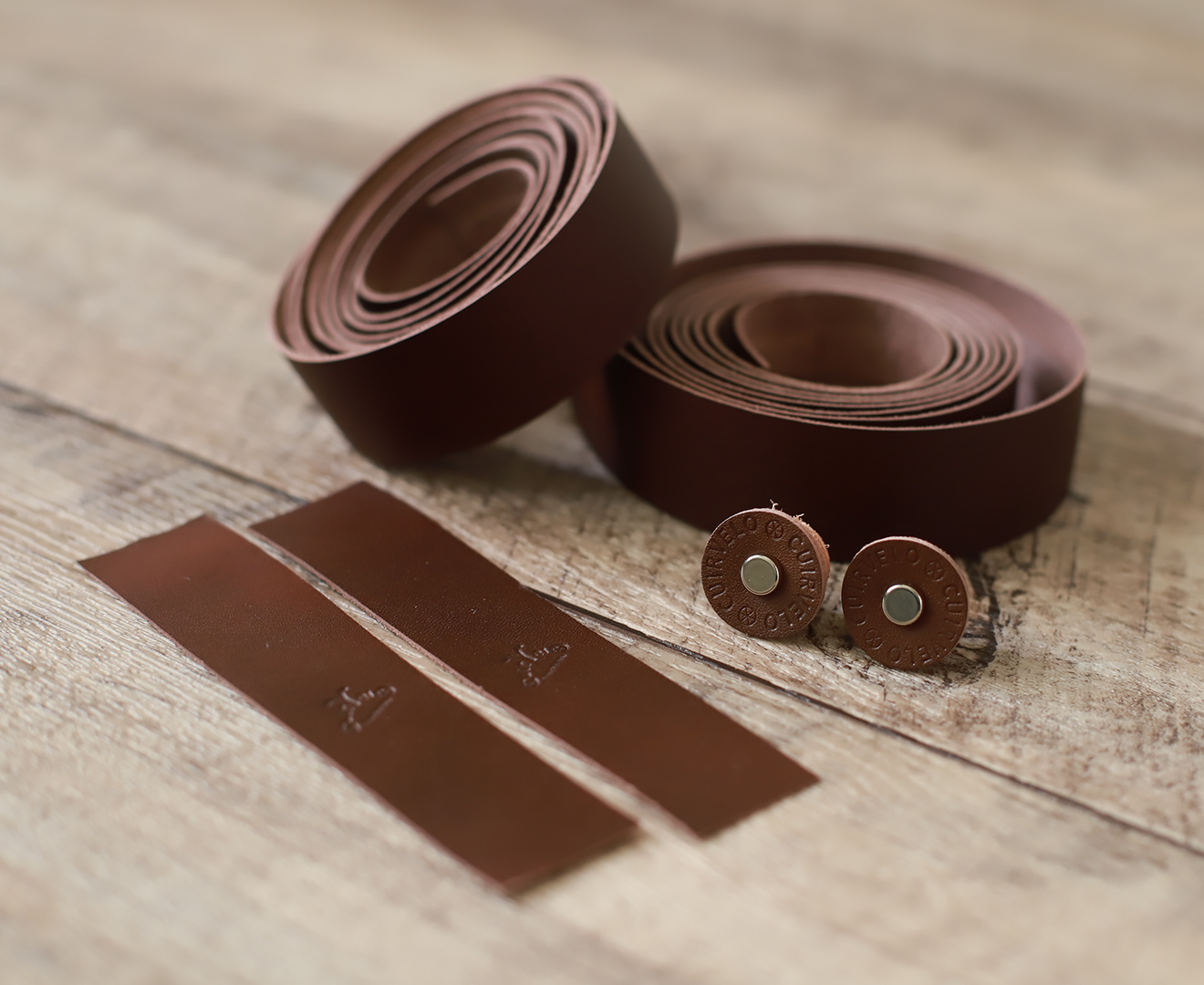 レザーバーテープ