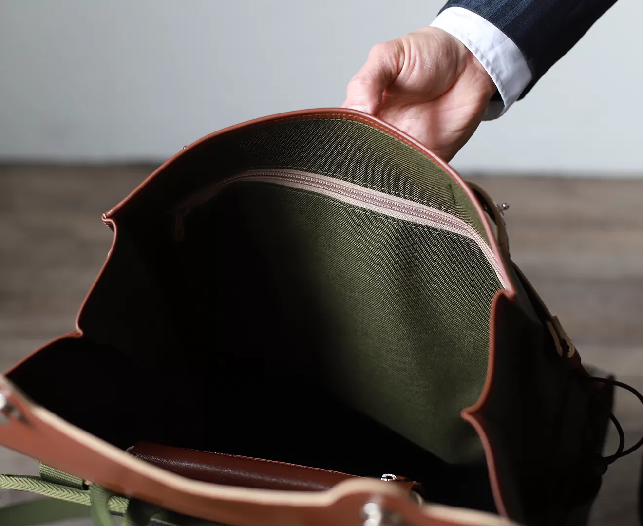 DUOカーゴリュック CORDURA®×防水牛革