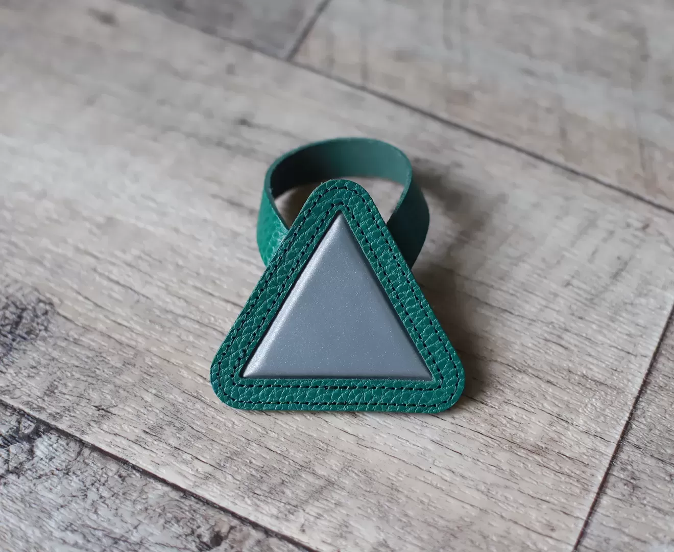 レザーリフレクター 自転車反射板