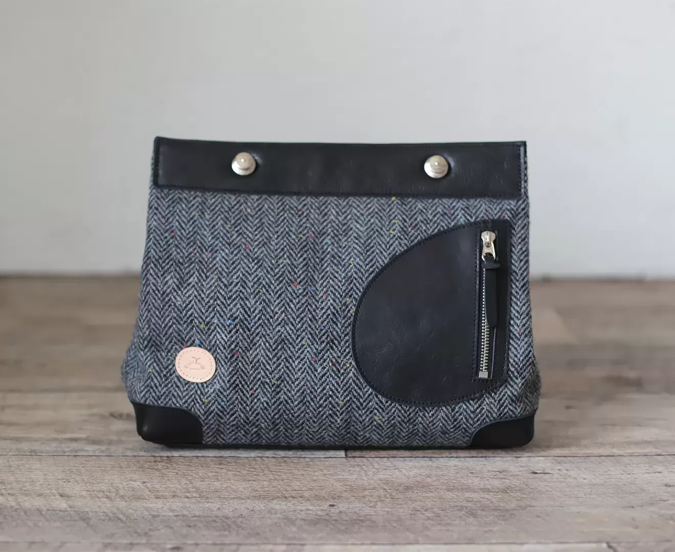 リトルポストマン ハリスツイード×牛革 ショルダーバッグ