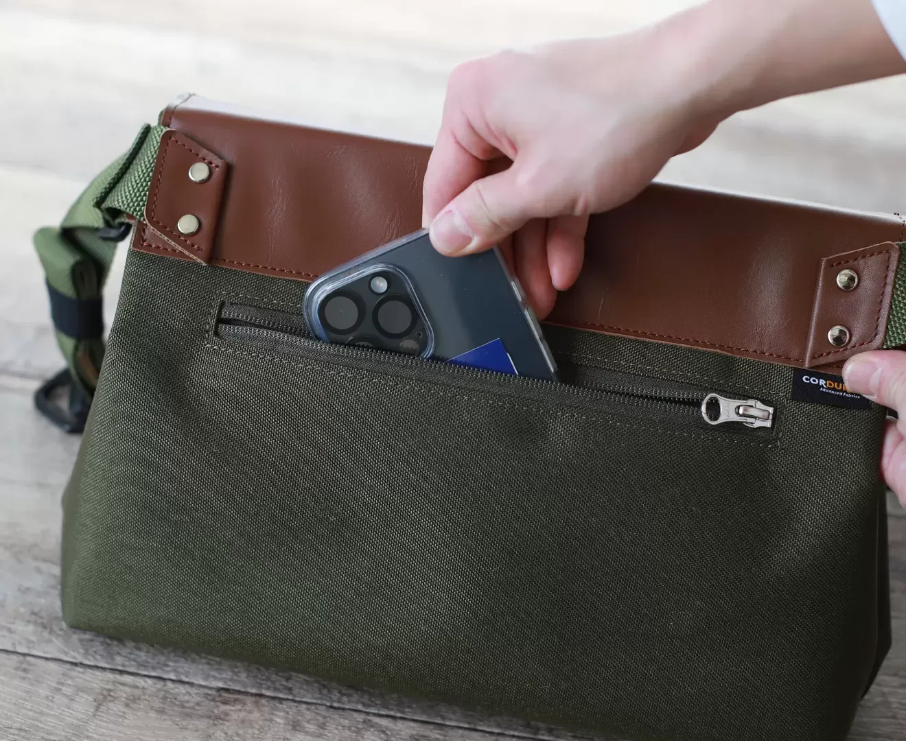 スリングポストマン