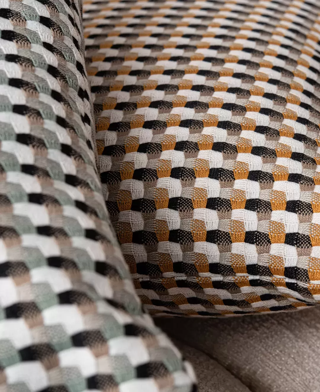 Cushion　VC-10PGR/YE