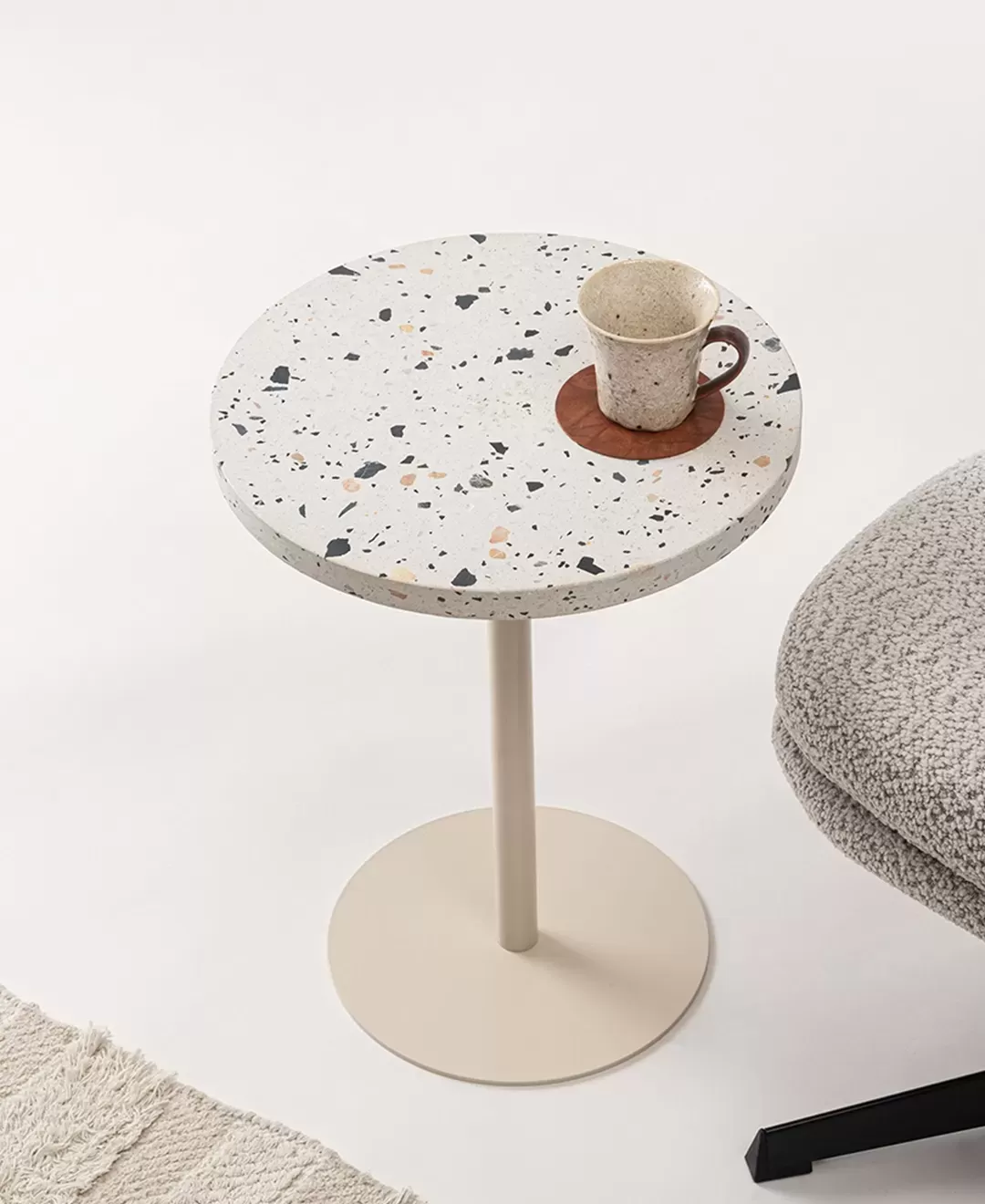 Side table　PT-382BK/IV