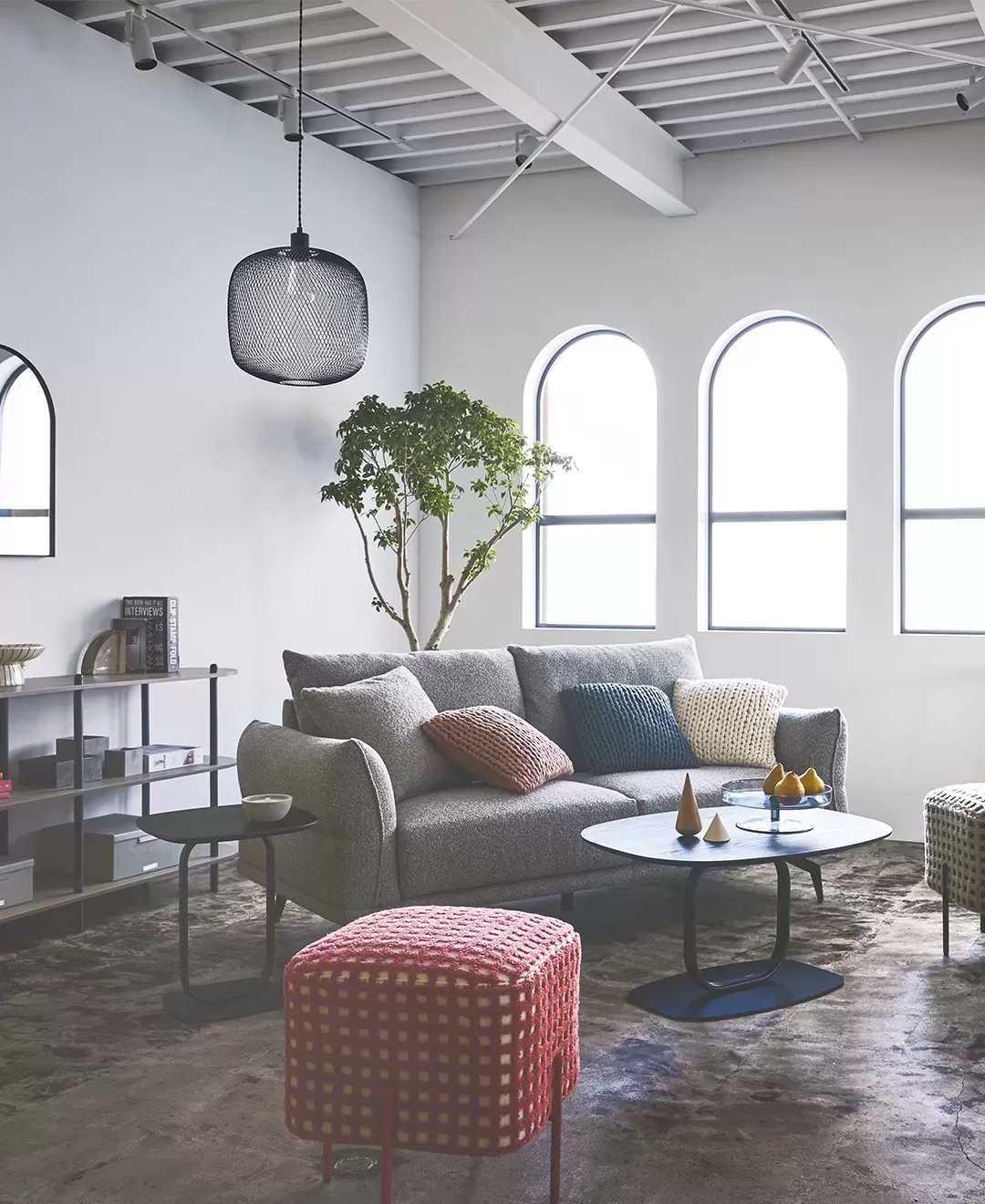 Light　LHT-758BK/WH