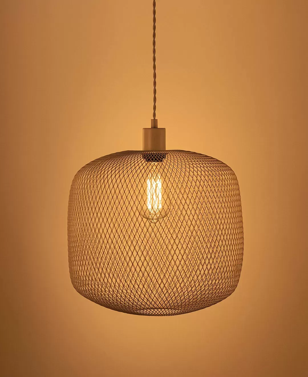 Light　LHT-758BK/WH