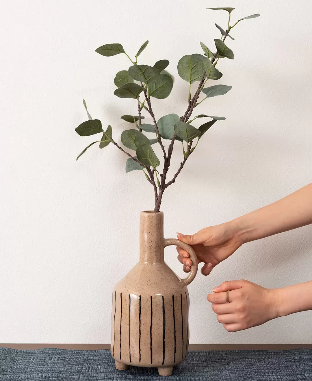 Flower vase　CLY-73BR/IV