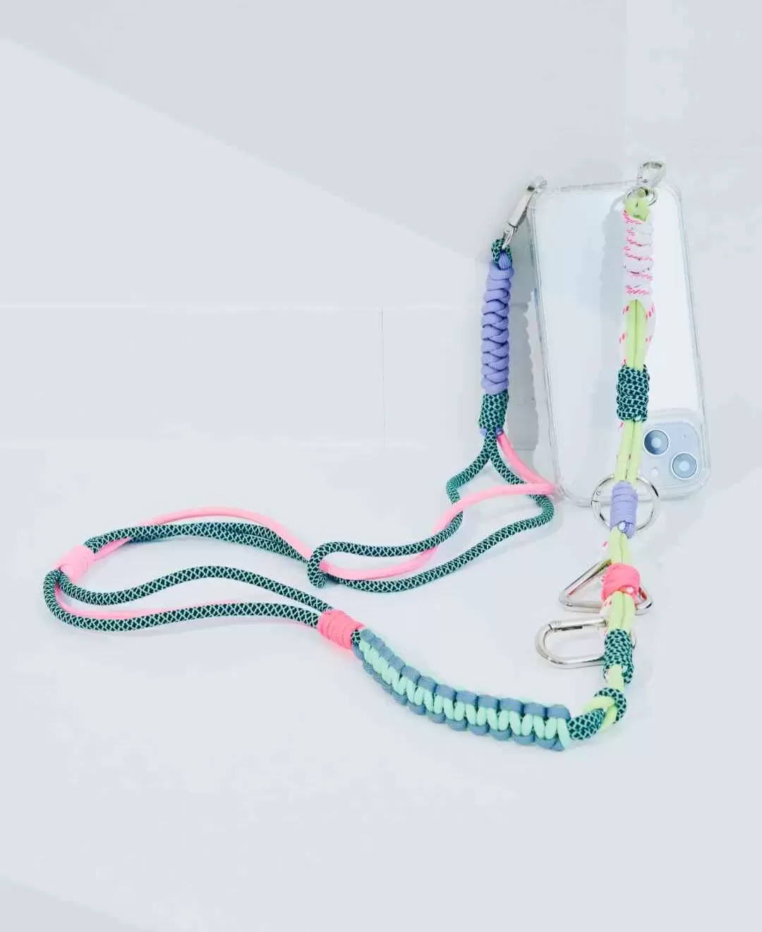 カラビナ ソロモン編込み マルチスマホストラップ