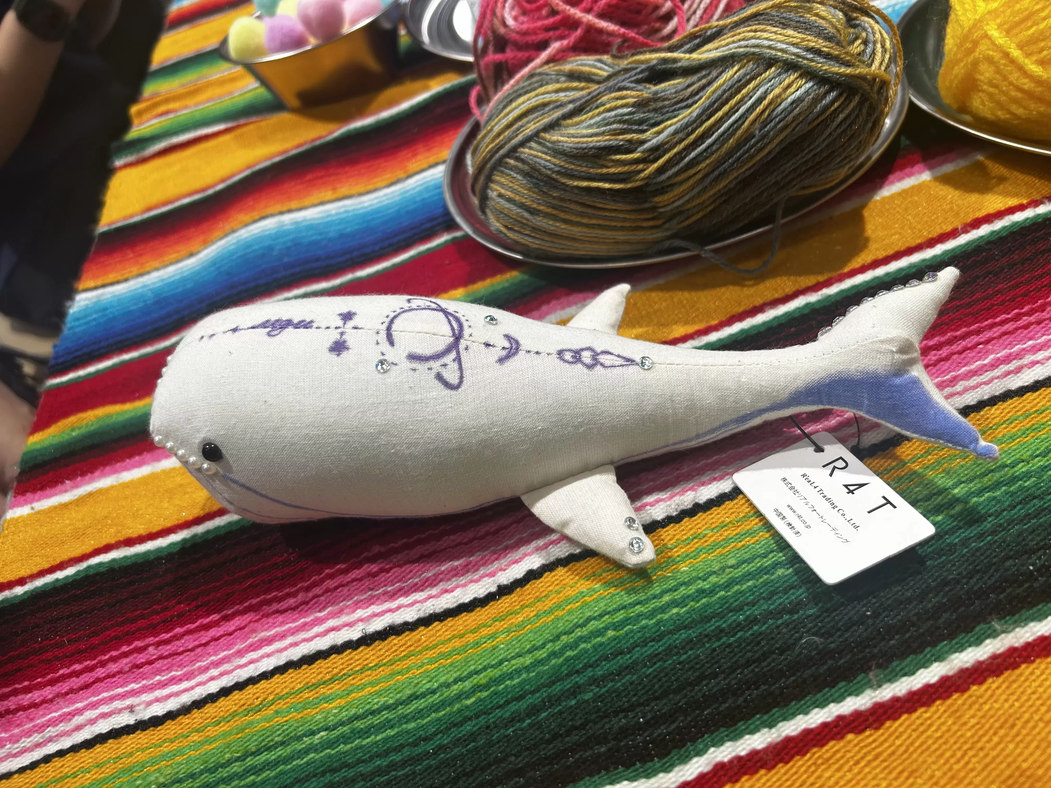 ハッピーオーシャン　クジラ　Mサイズ