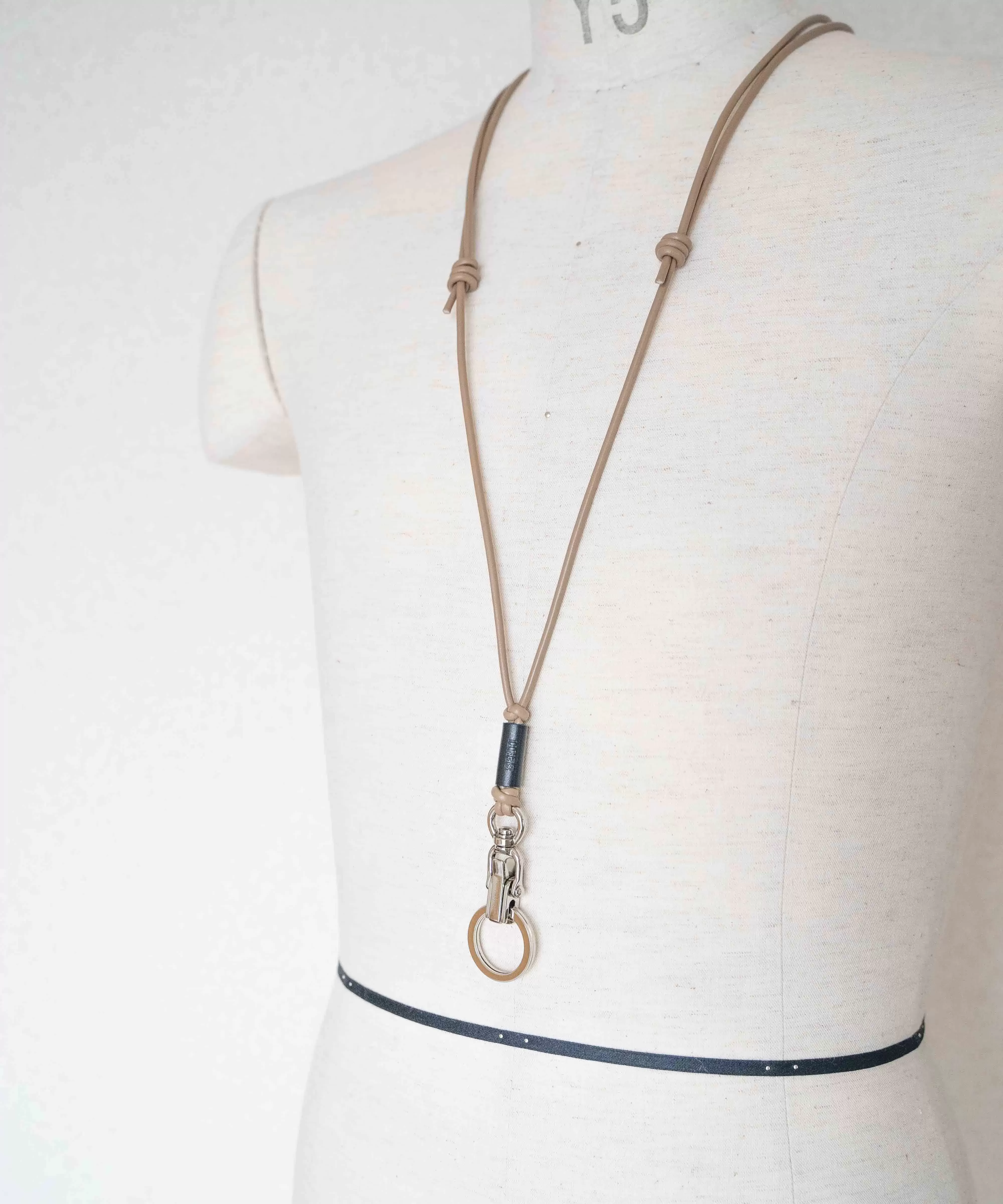 クリップフック　レザーストラップ