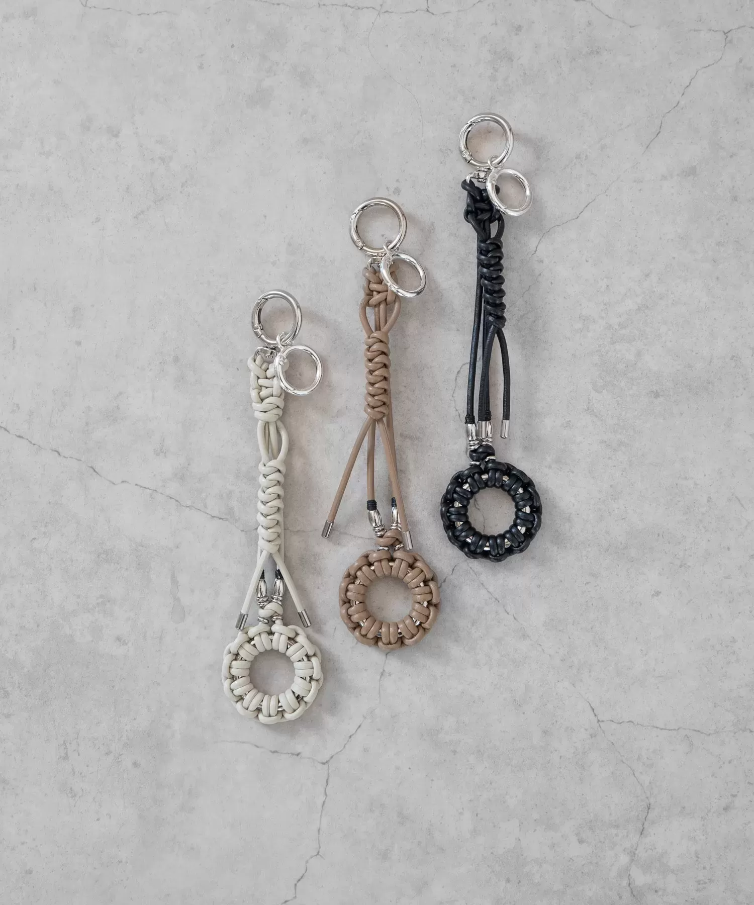 レザーブレード　キーストラップ