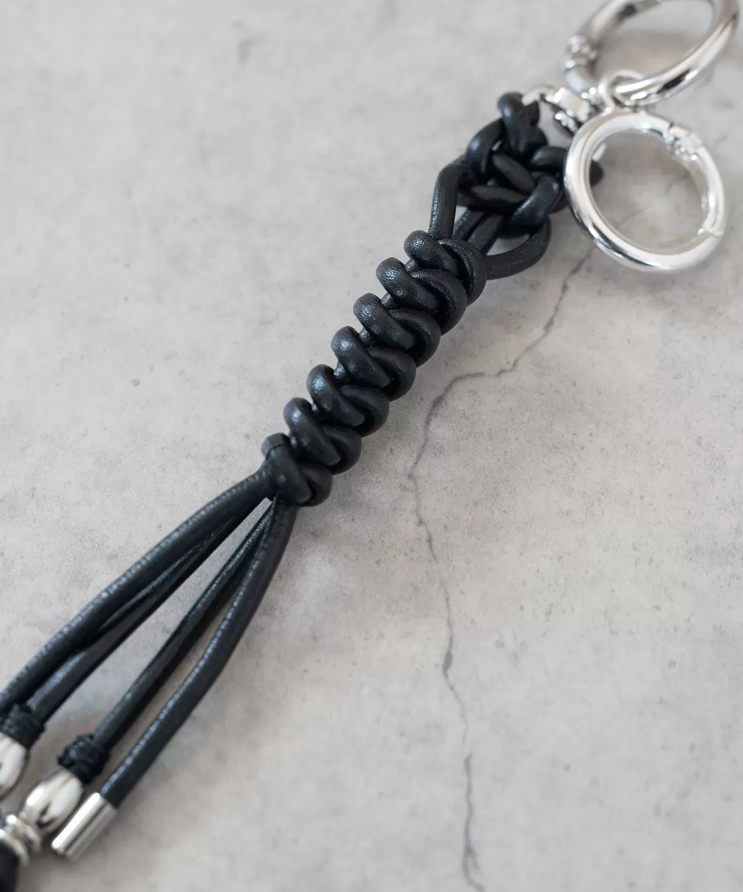 レザーブレード　キーストラップ