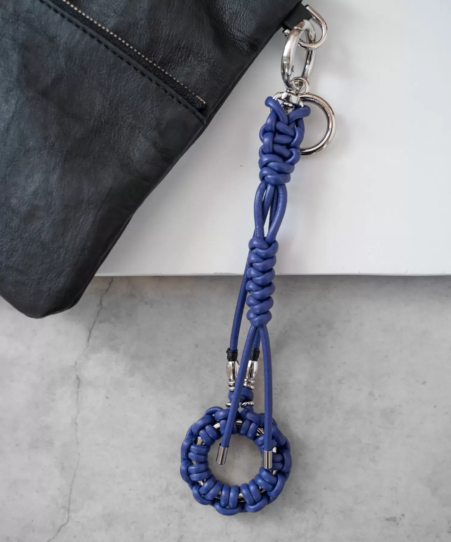 レザーブレード　キーストラップ