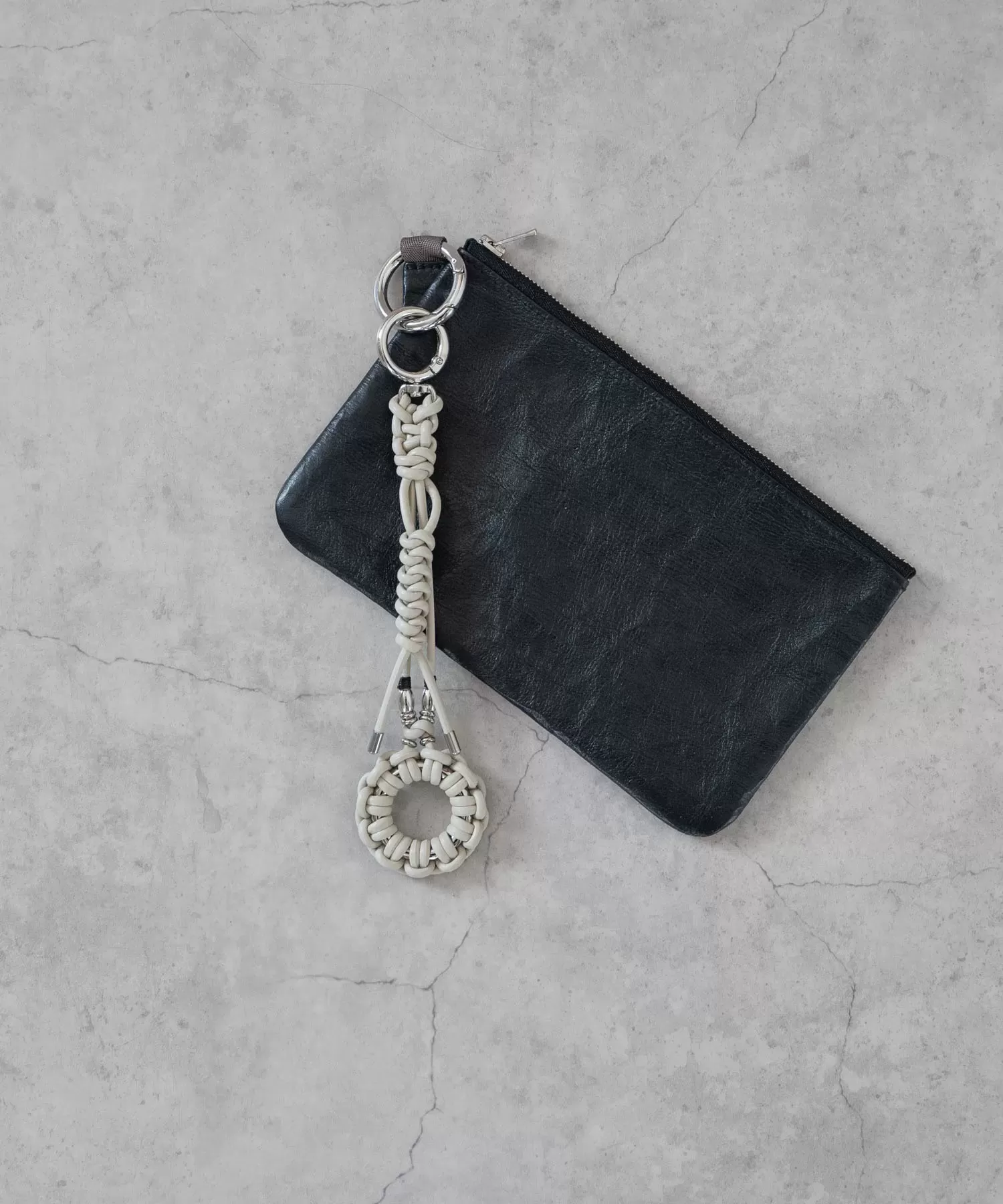 レザーブレード　キーストラップ