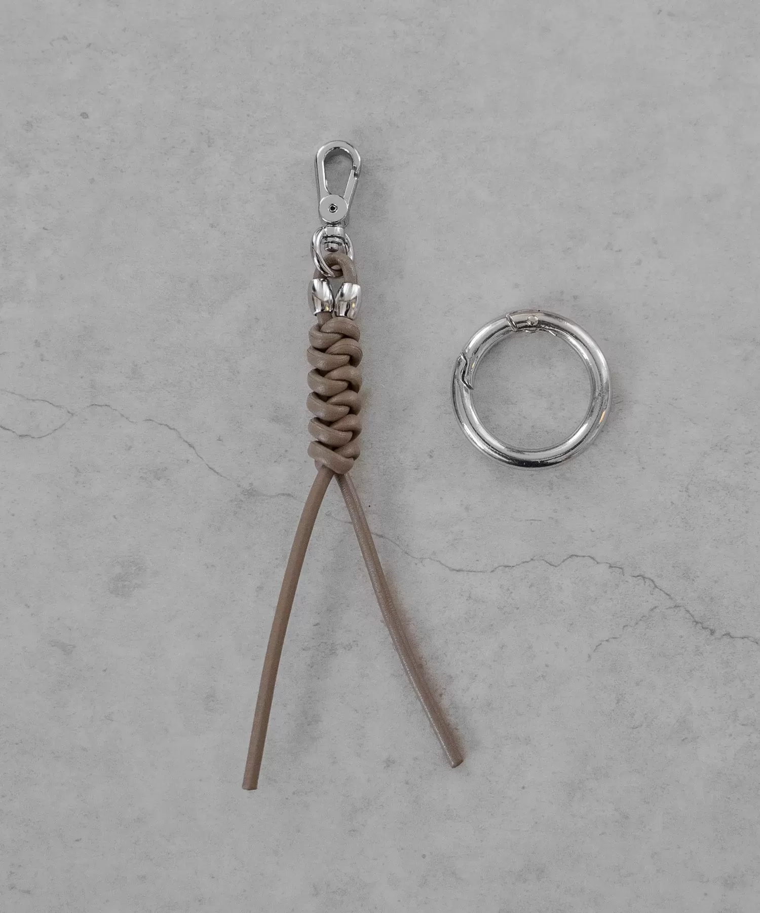 レザーブレード　キーホルダー