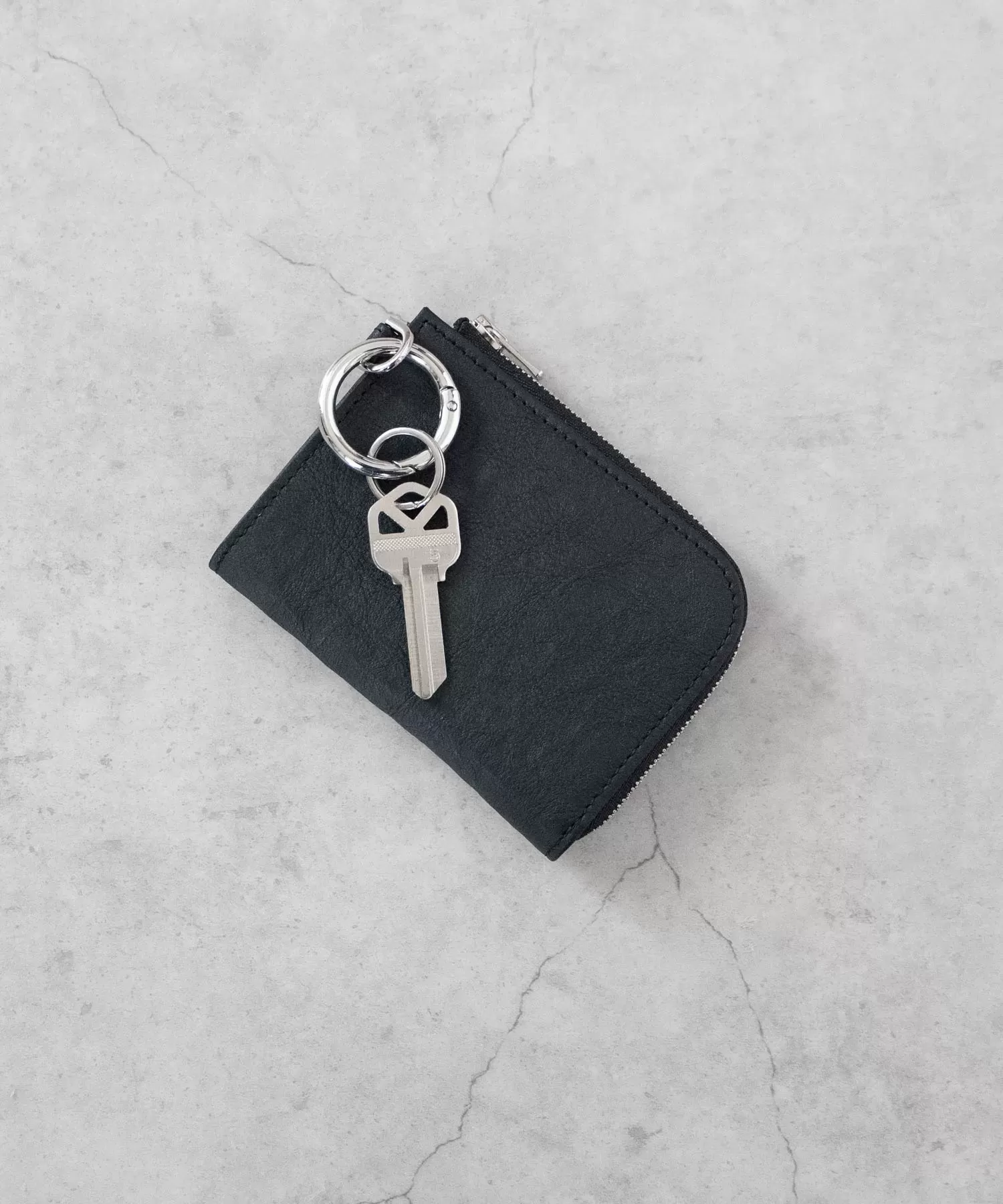 超軽量ダイニーマレザー コンパクトジップウォレット