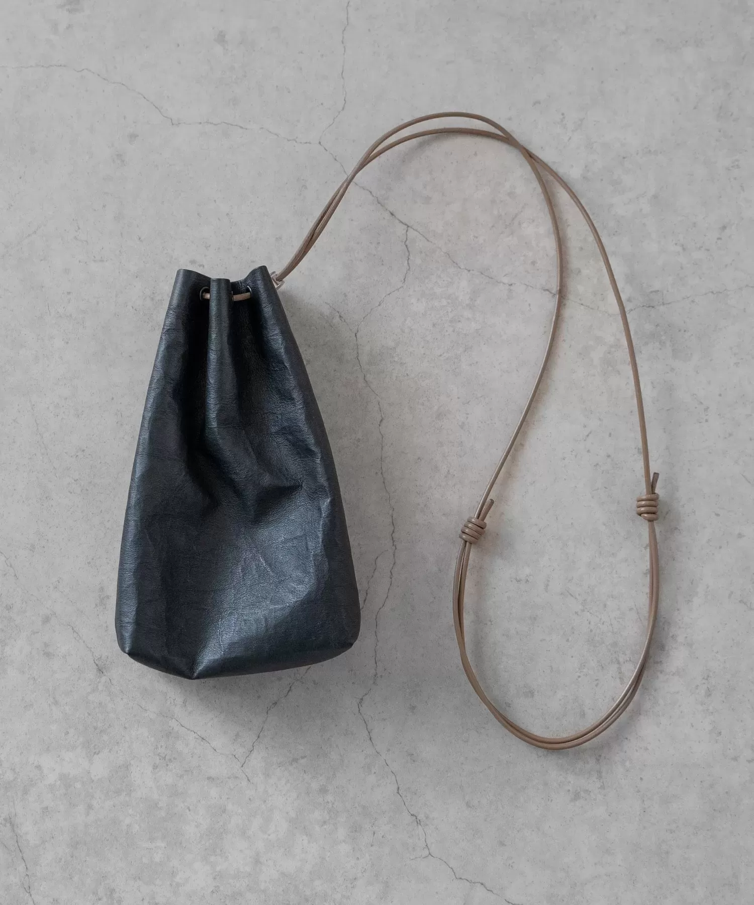 超軽量ダイニーマレザー巾着M×KeeIコラボ