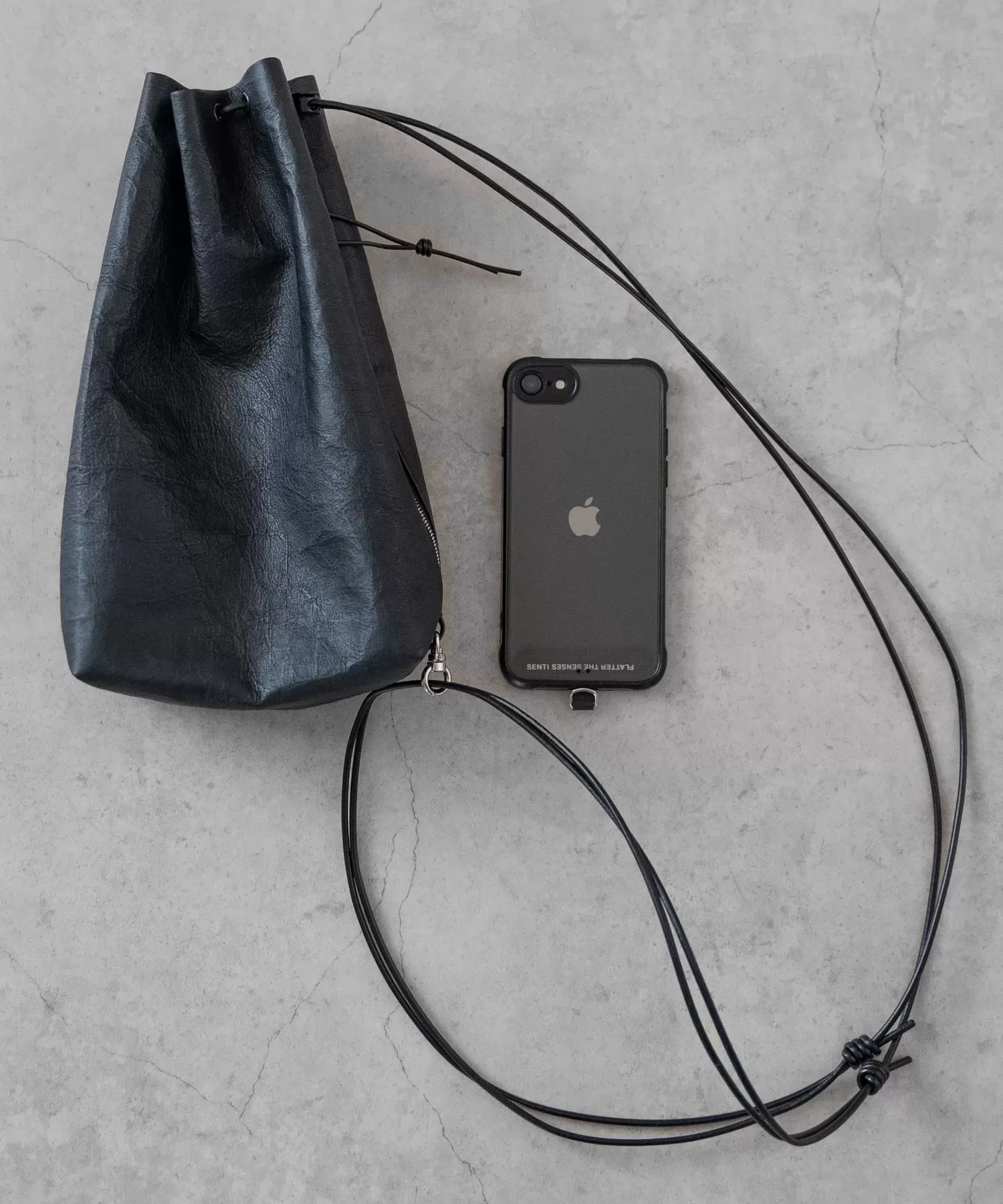 超軽量ダイニーマレザー巾着L×KeeIコラボ