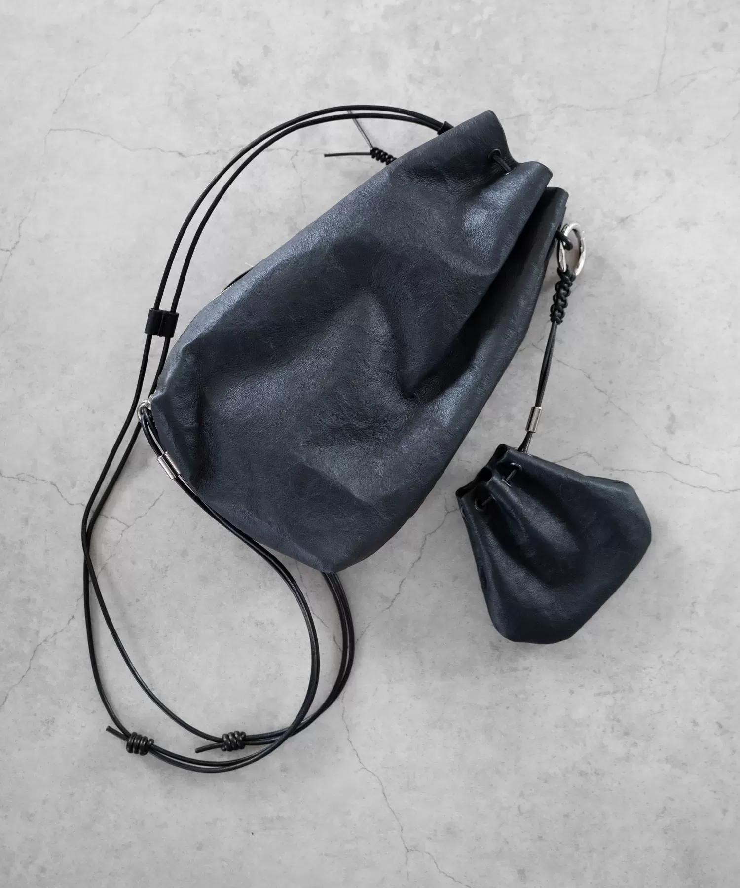 超軽量ダイニーマレザー 巾着キーリング