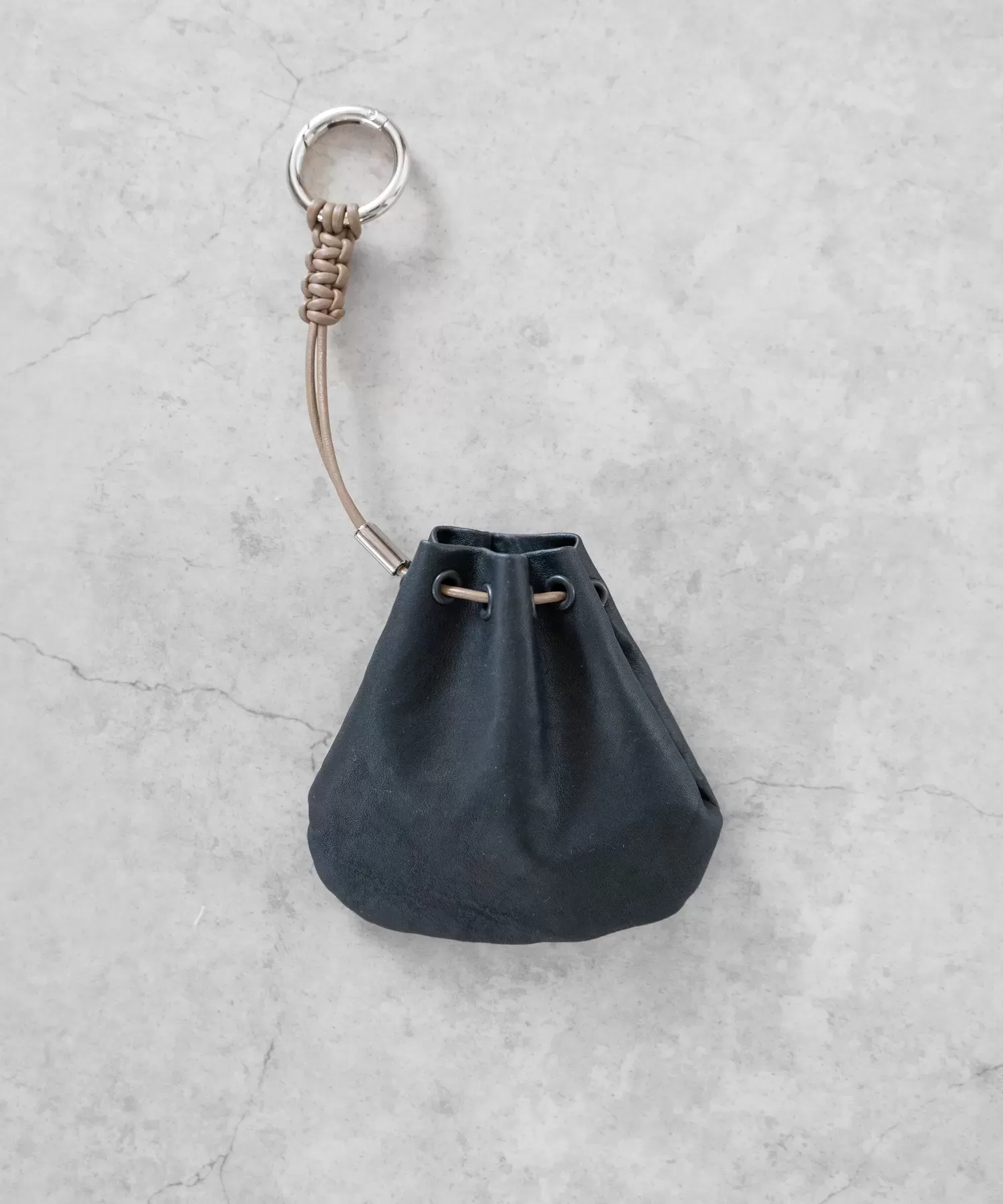 超軽量ダイニーマレザー 巾着キーリング