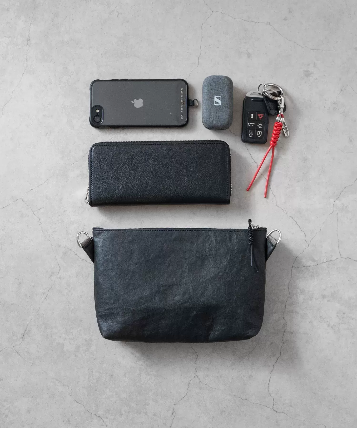 超軽量ダイニーマレザー 2WAYサコッシュ