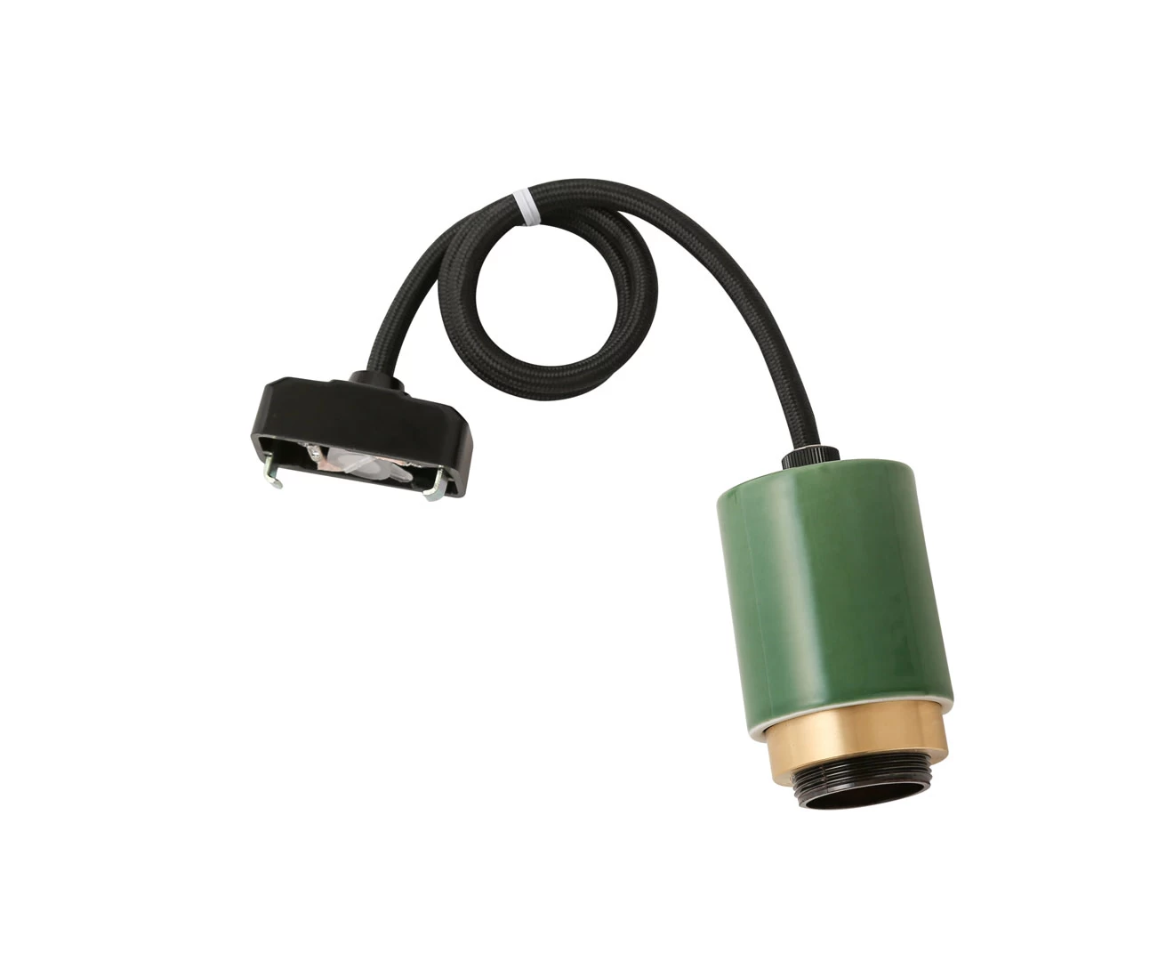 002939 GENERAL SOCKET E26 PORCELAIN