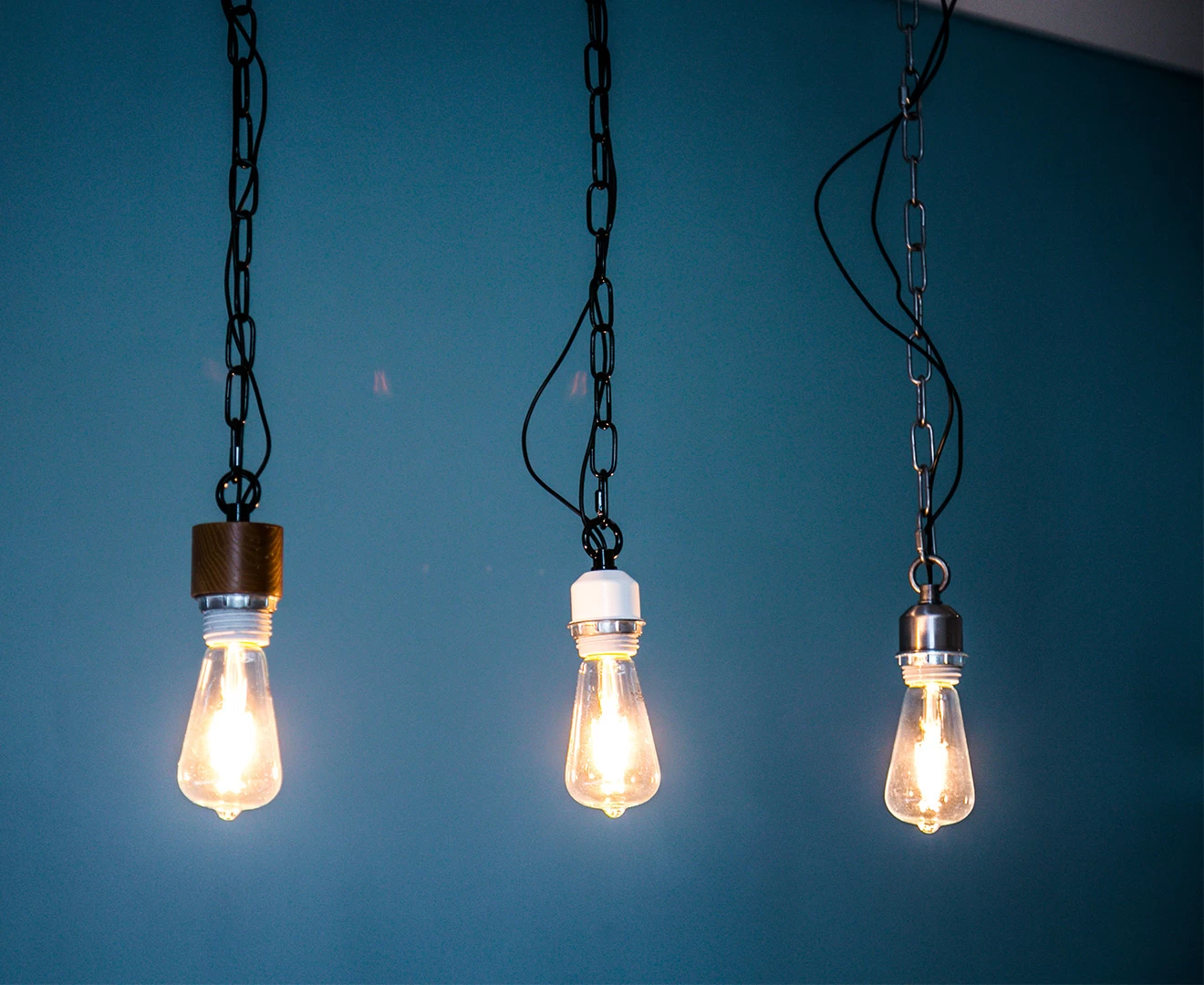 002392 GENERAL SOCKET E26 ADJUSTER CHAIN WOOD