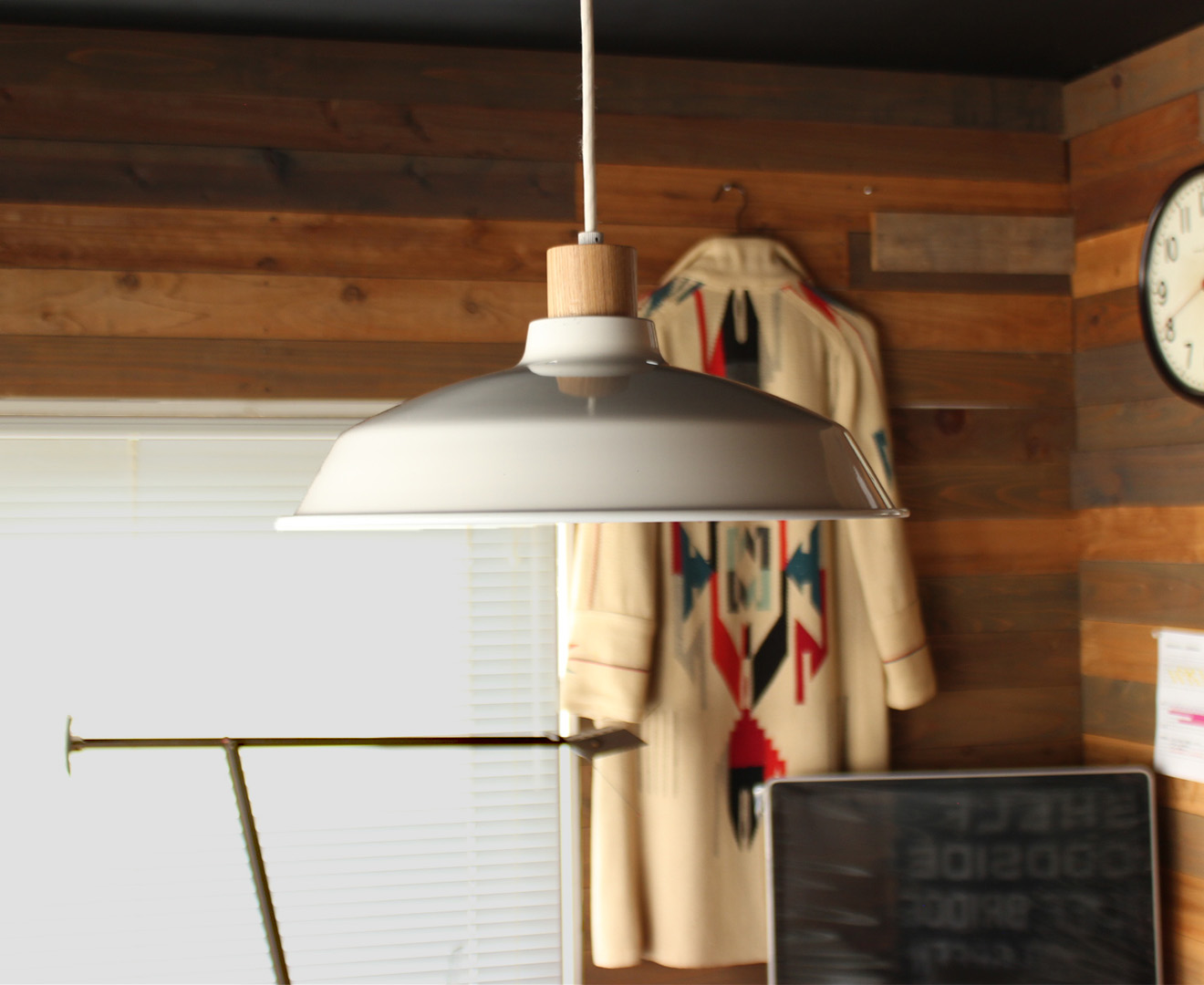 001854 GENERAL SHADE_36 by LOW ENAMELED