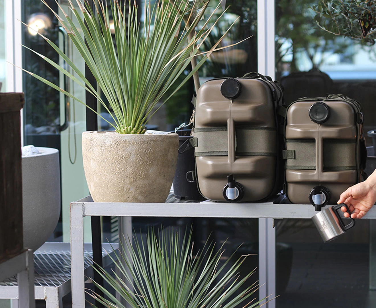 003356 MOLDING WATER TANK 20L with COVER