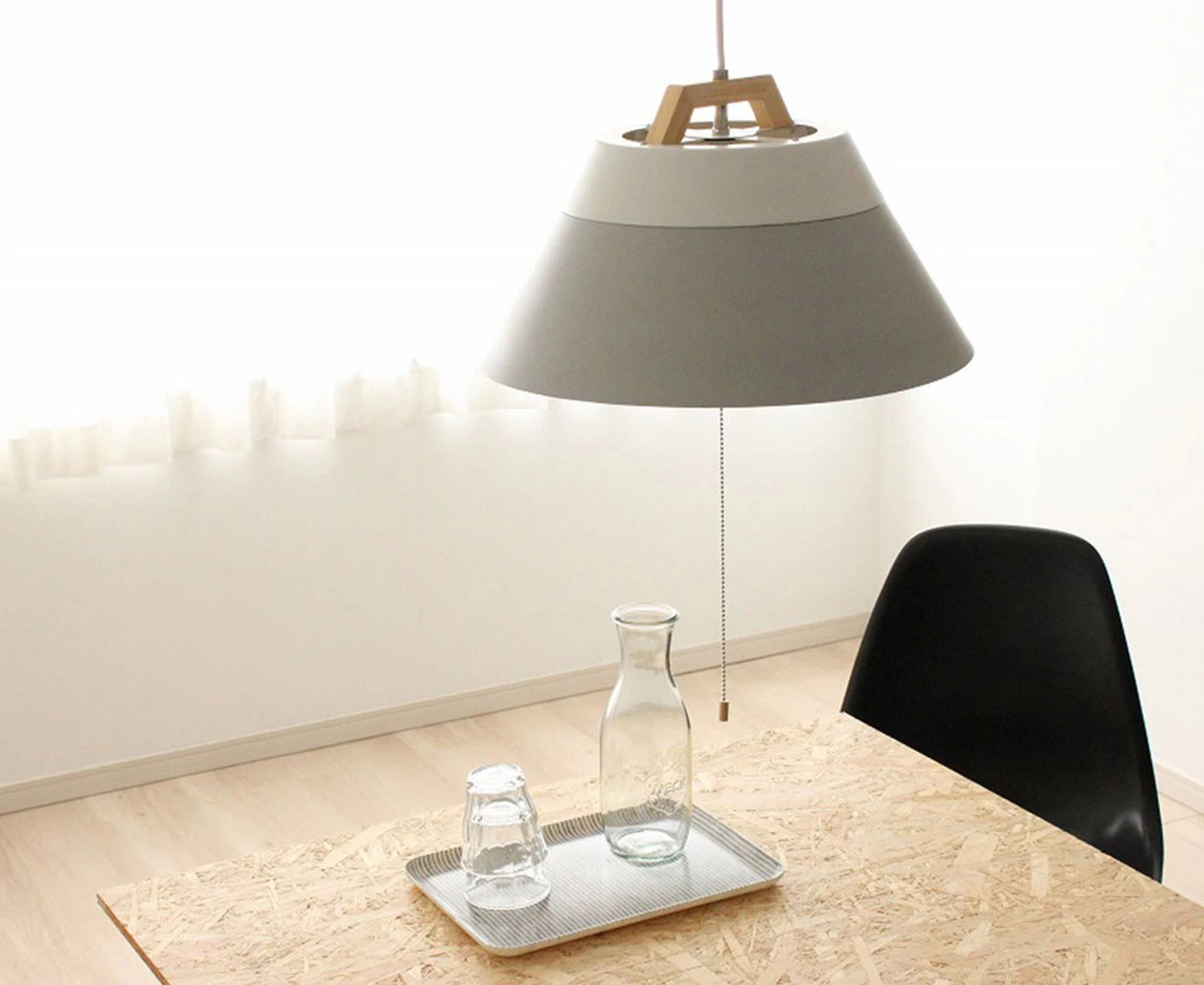 001768 LAMP by 2TONE 3BULB PENDANT LIGHT （電球あり)