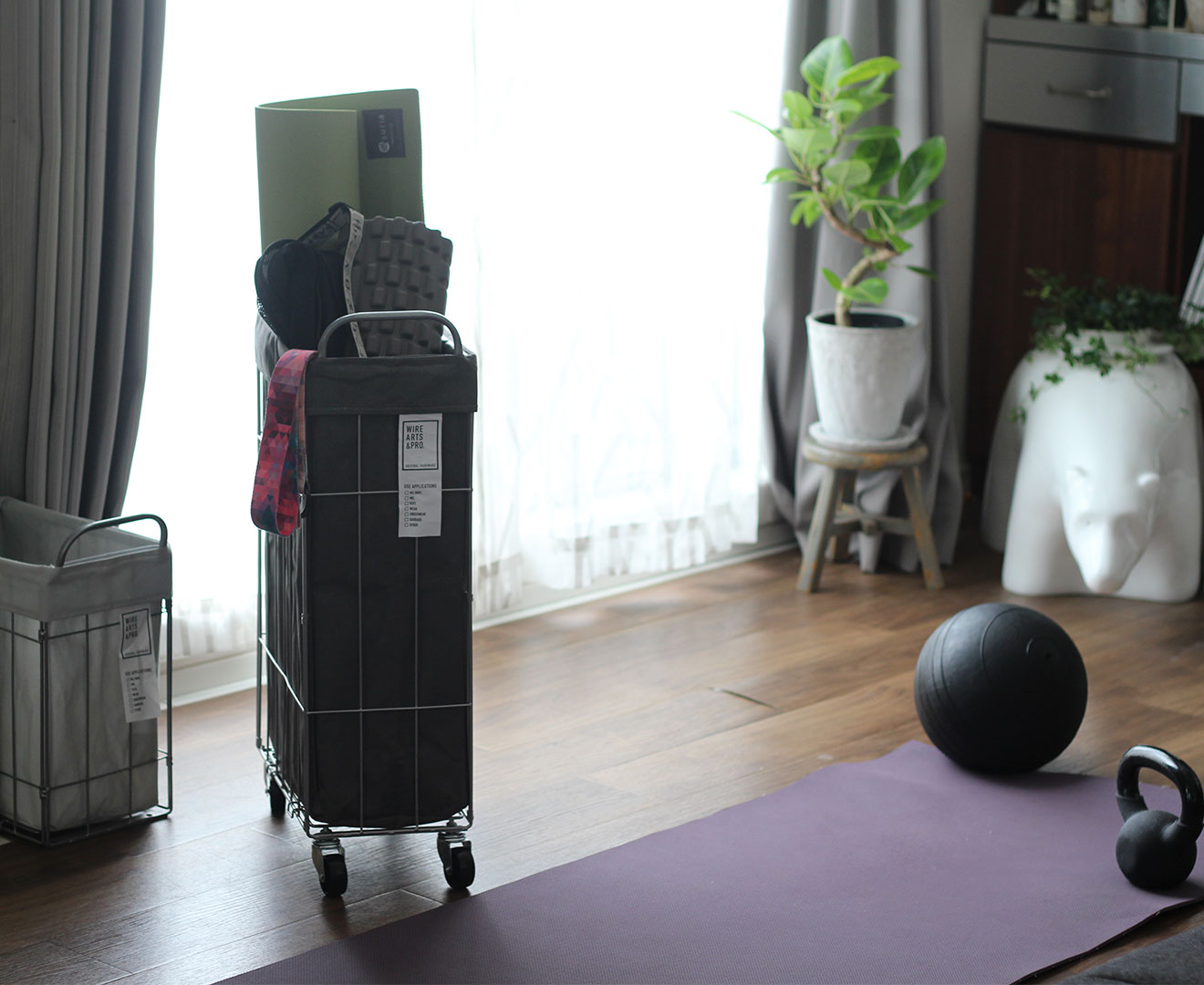 003307 WIRE ARTS&PRO FOLDING LAUNDRY SQUARE BASKET with CASTER 40L/SLIM