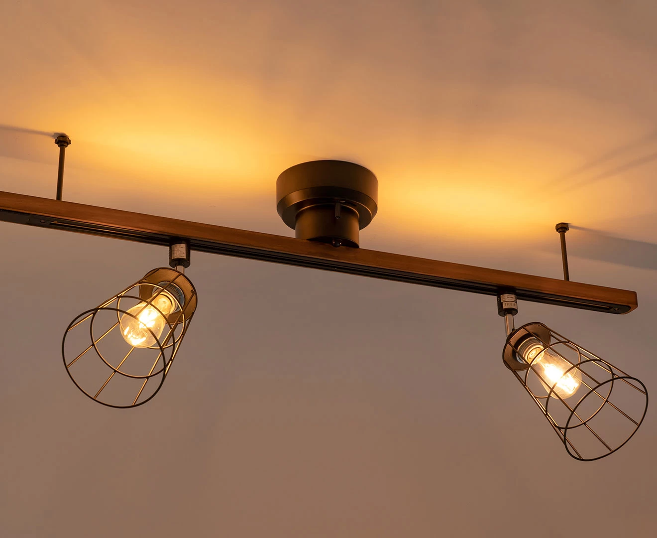 003363 LIGHTING DUCT RAIL with LED