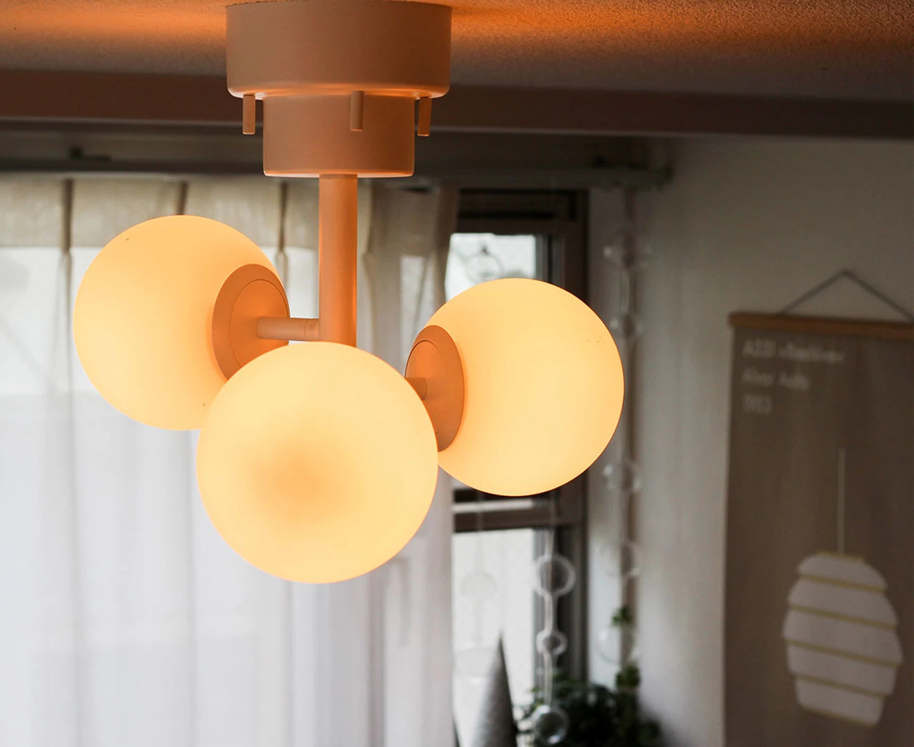 003365 TINY GLASS CEILING LIGHT 3