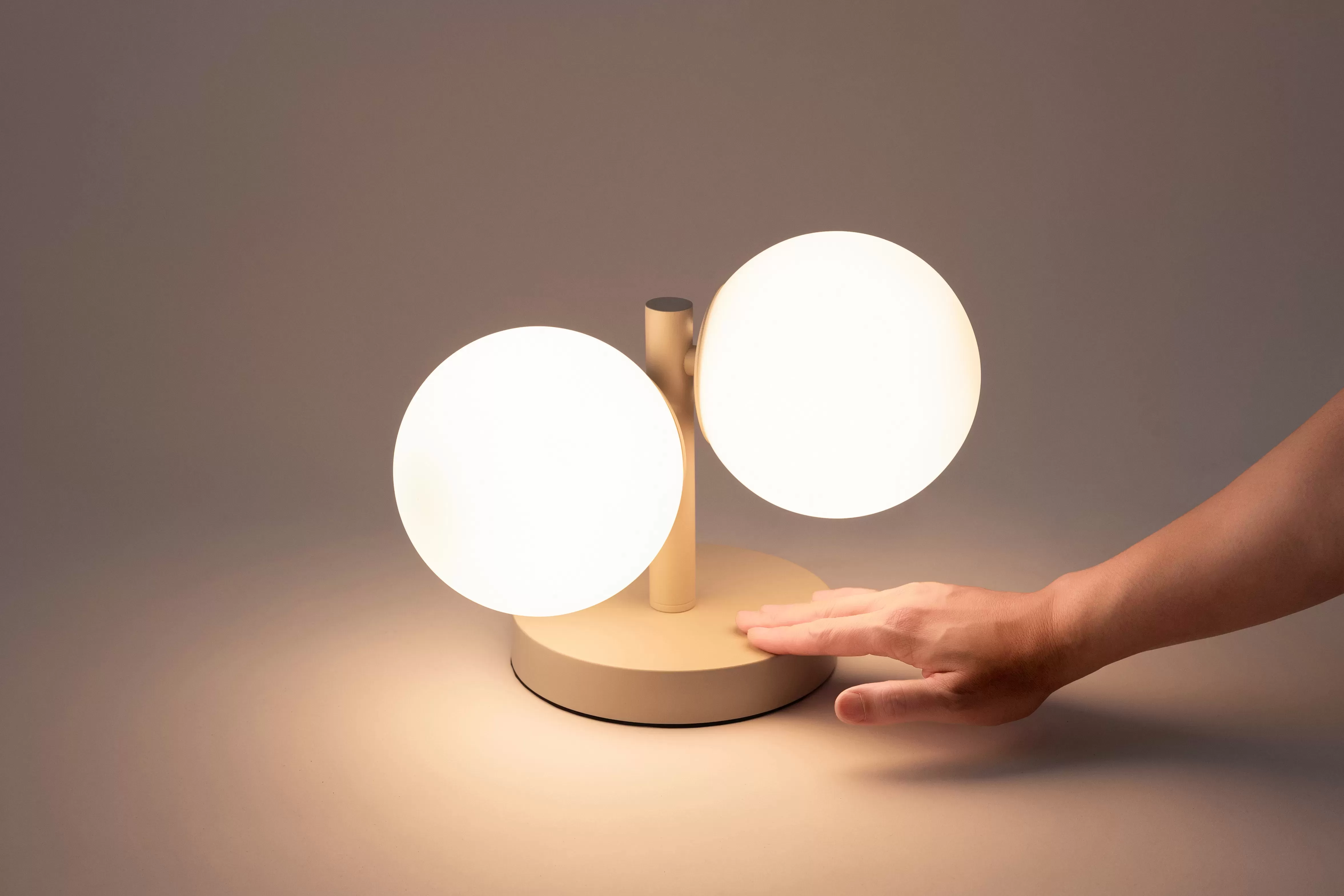 003375 TINY GLASS TABLE LIGHT