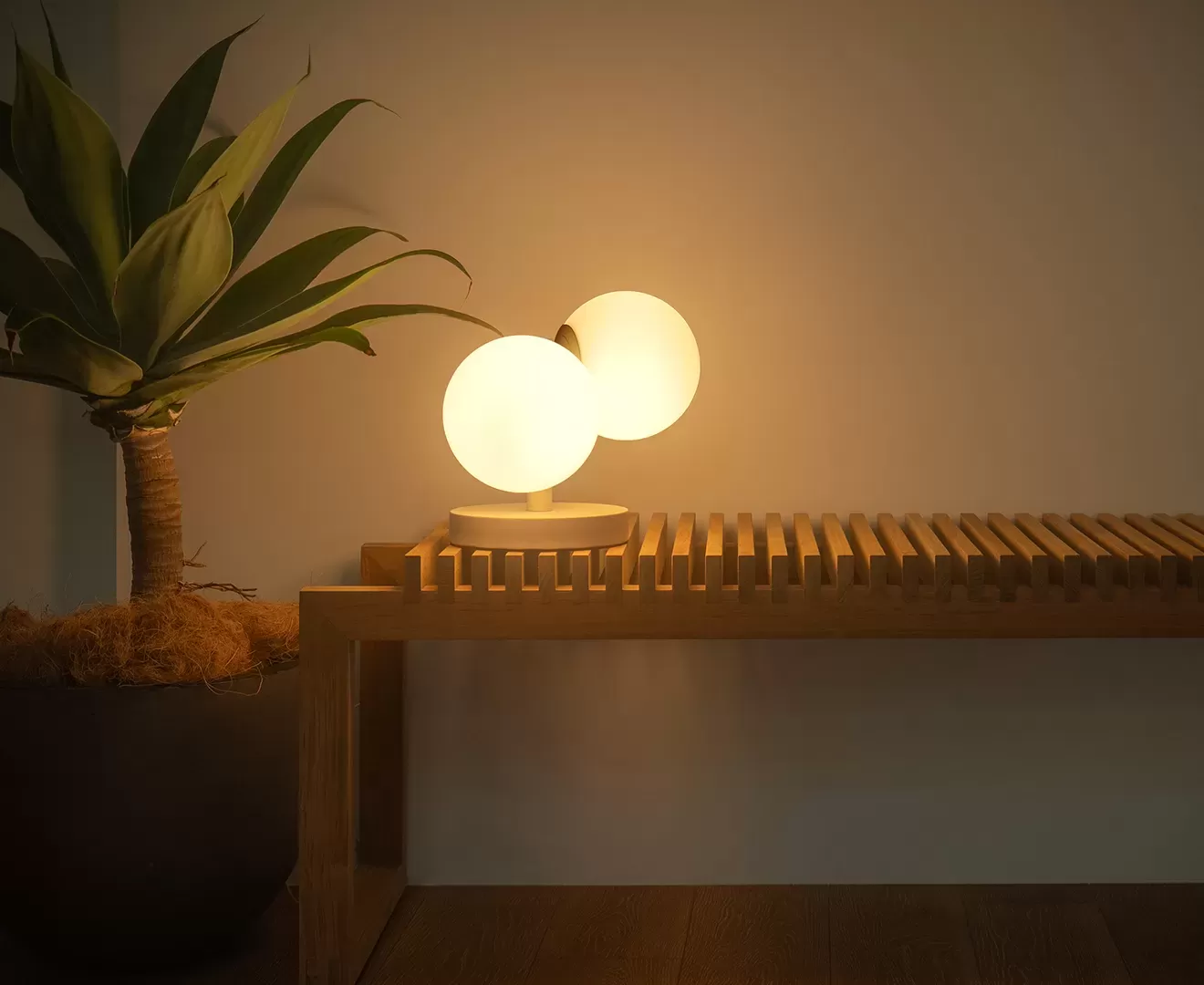 003375 TINY GLASS TABLE LIGHT